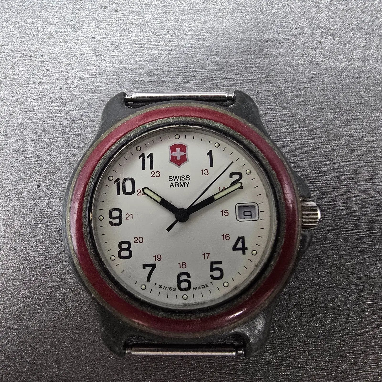 Victorinox Swiss Army Watch Men 39mm White Dial Black Tone Date Round PARTS SHUI0
