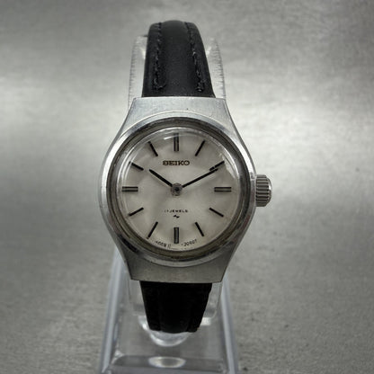 Seiko Watch Women 21mm Silver Dial Silver Tone Round 110910 Manual Runs0