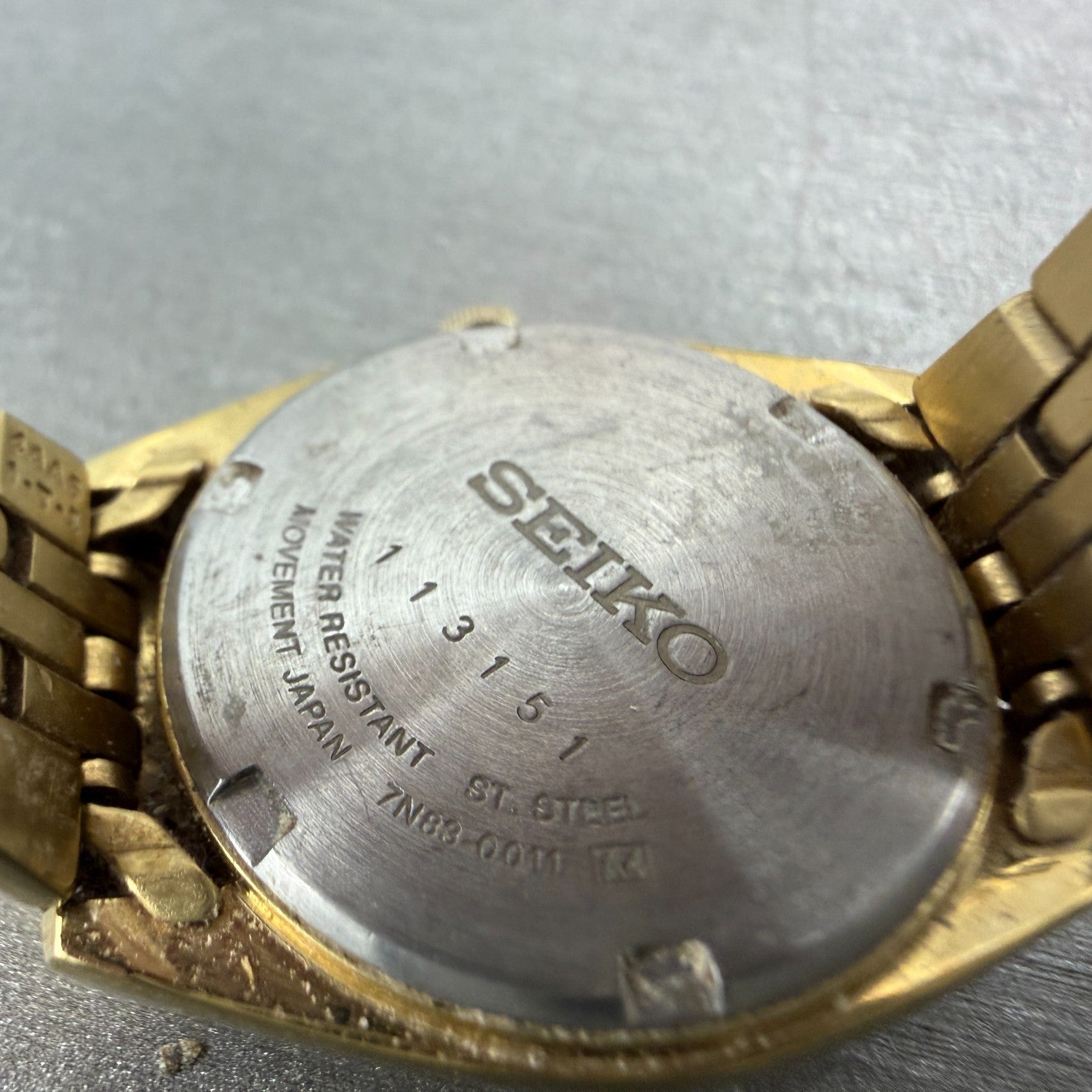 Seiko Watch Women 24mm White Dial Gold Tone Daydate 7N83-0011 New Battery9