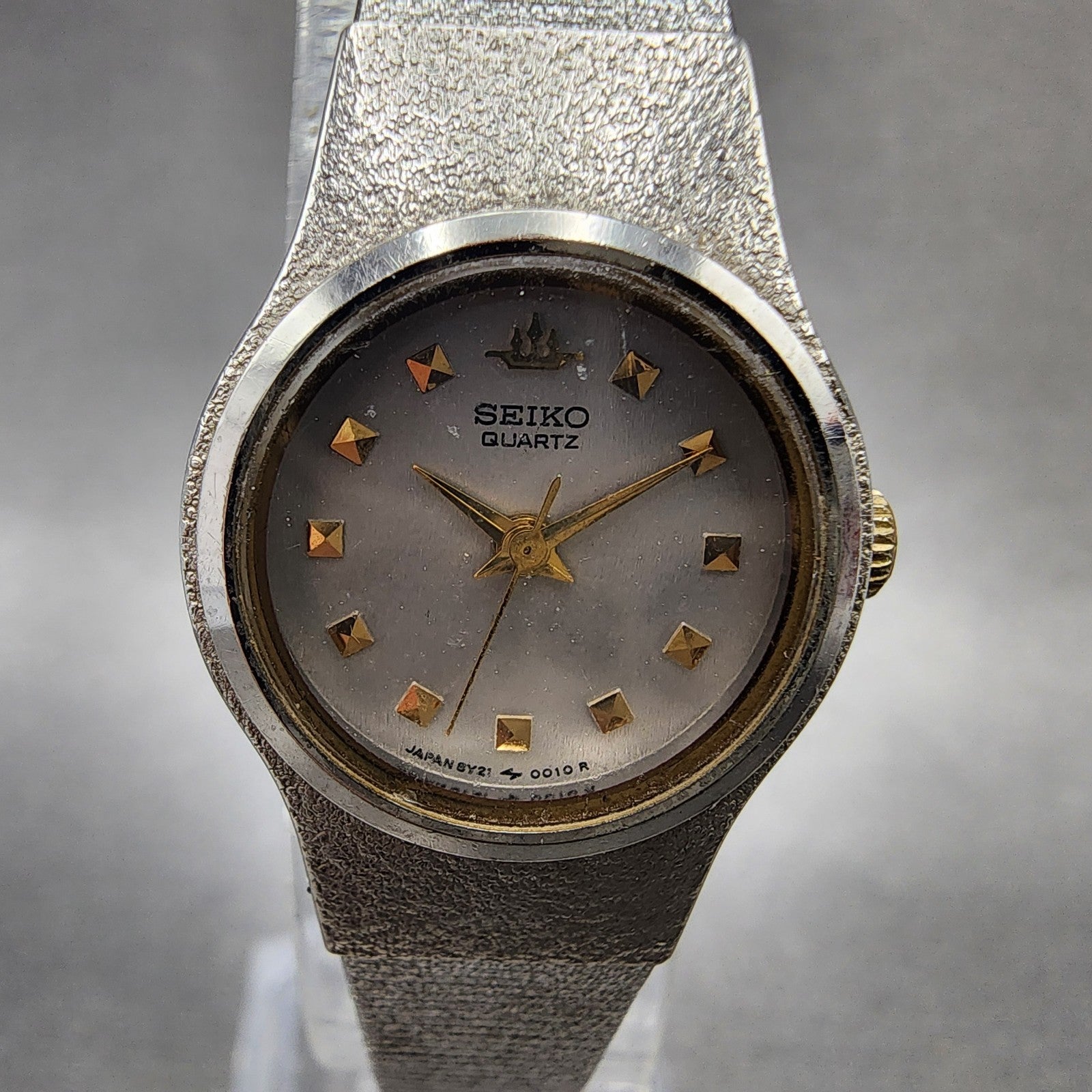 Seiko Watch Women 20mm Silver Dial Silver Tone Round 8Y210010  New Battery2
