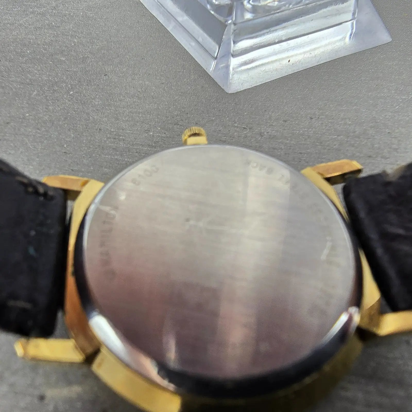 Hamilton Watch Men 33mm Gold Dial Gold Tone Round 8100 New Battery Vintage10