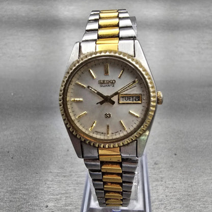 Seiko SQ Watch Women 24mm Silver Dial Two Tone Daydate Round 3E23-0A69 New Batt0