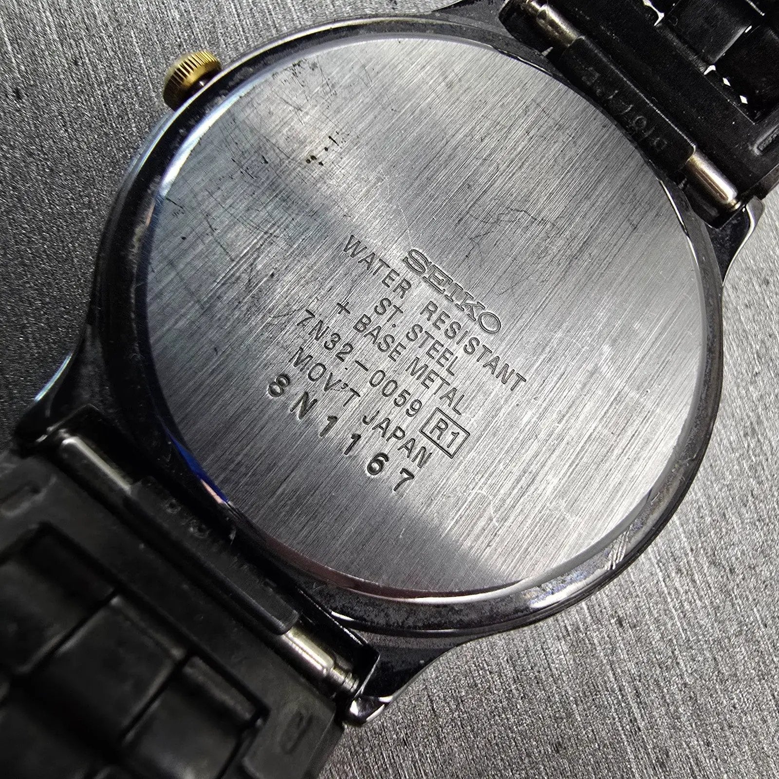 Seiko Watch Men 34mm Black Dial Two Tone Date Round 7N32-0059 New Battery VTG10