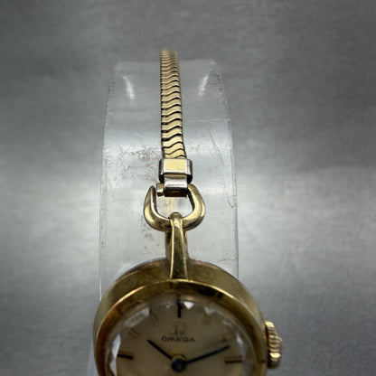 Omega Watch Women 17mm Gold Dial Gold Plated Manual Wind Runs Caliber VTG4