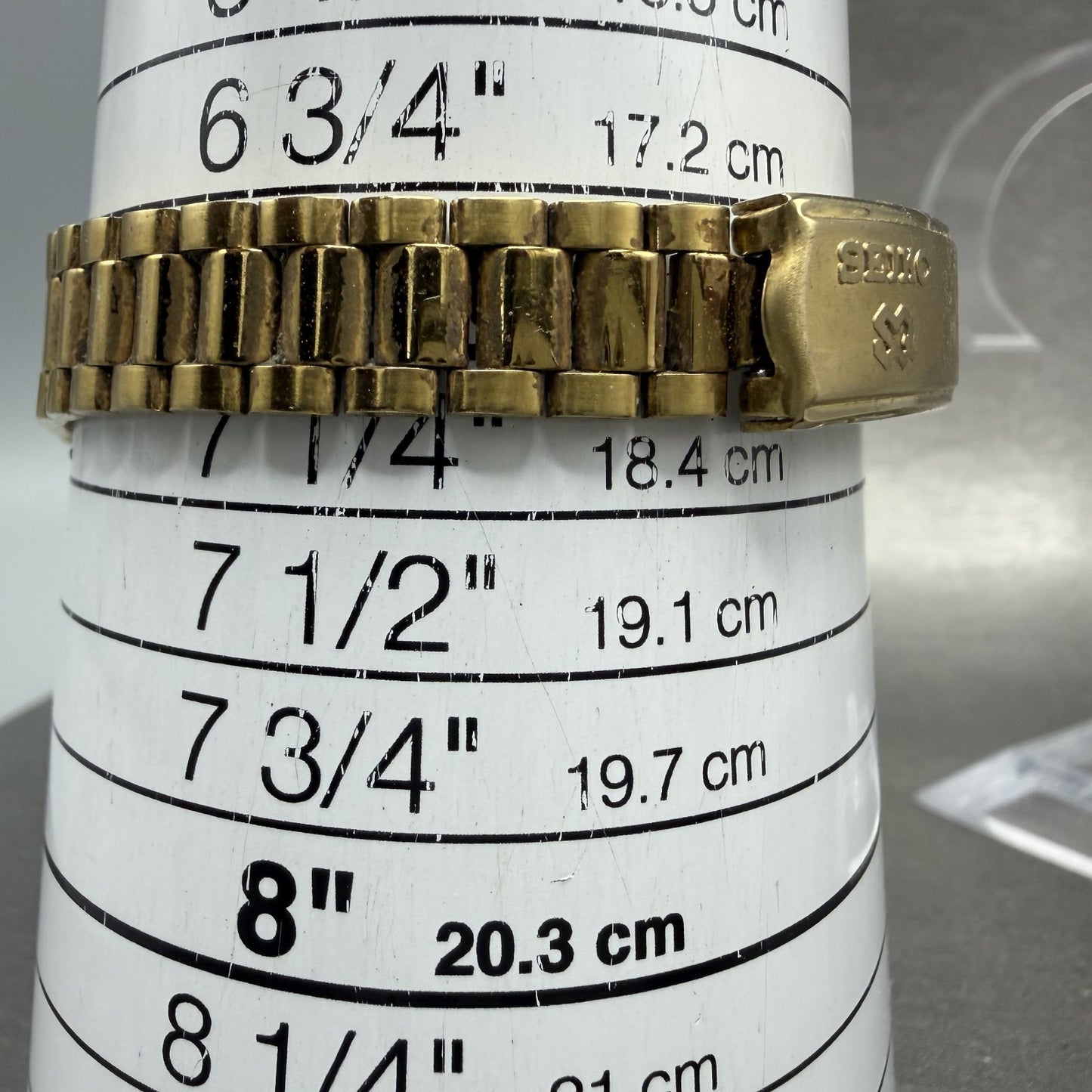 Seiko SQ Watch Women 24mm Gold Dial Gold Tone Daydate Round 3E230A60 NewBatt A10