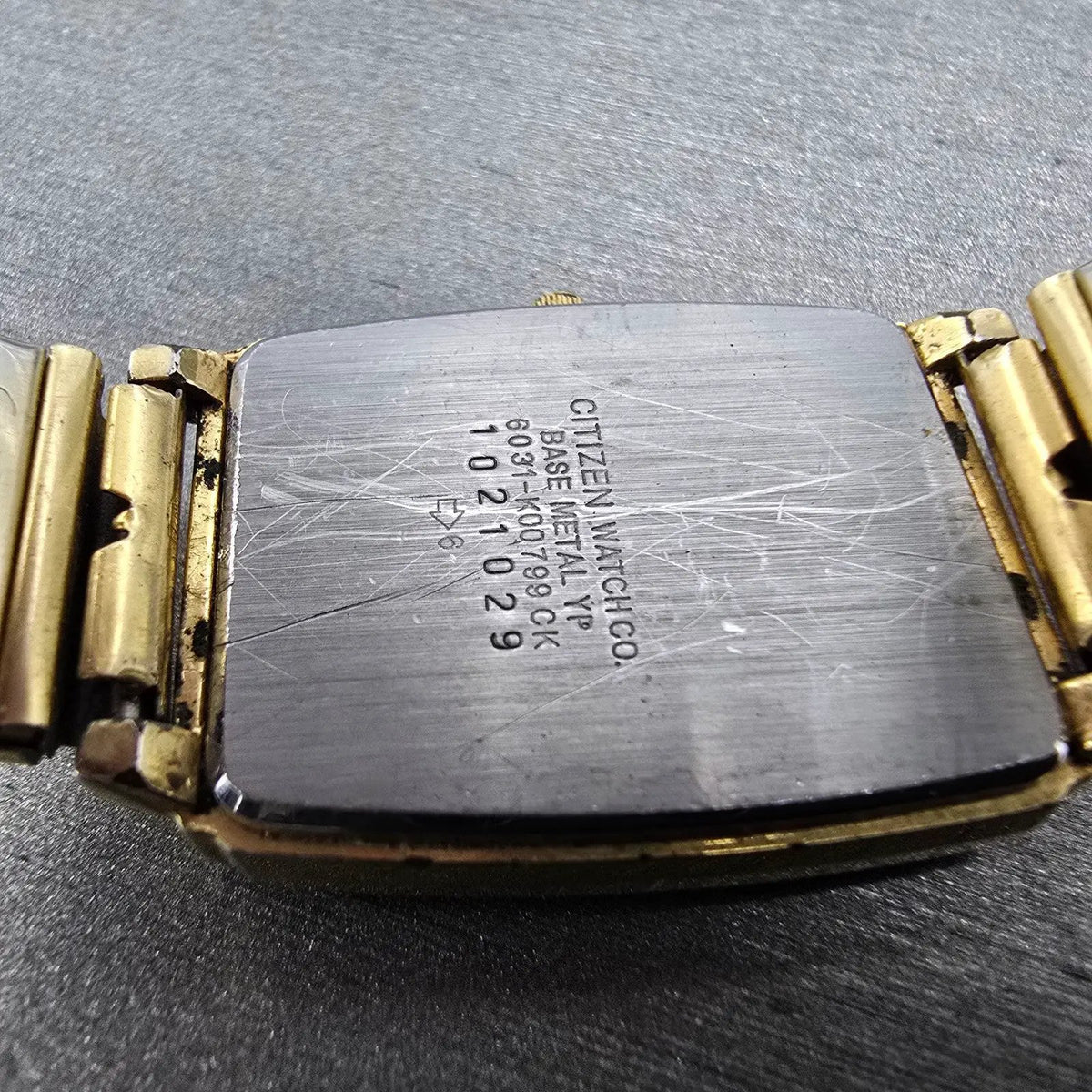 Citizen Tank Watch Men 25mm Black Dial Gold Tone Rectangle 6031-K00799 PARTS10