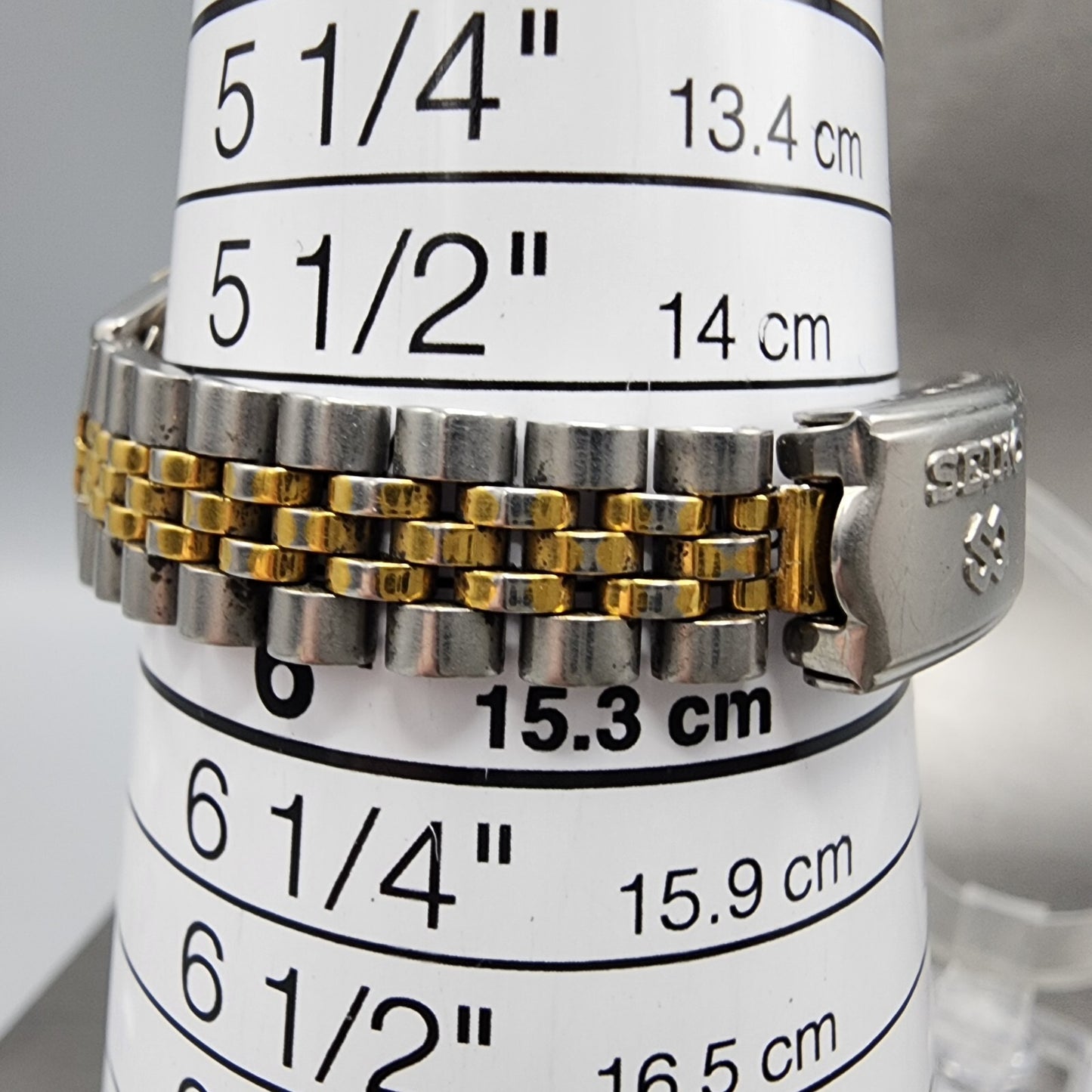 Seiko SQ Watch Women 24mm White Dial Two Tone Daydate 24mm Round New Battery10