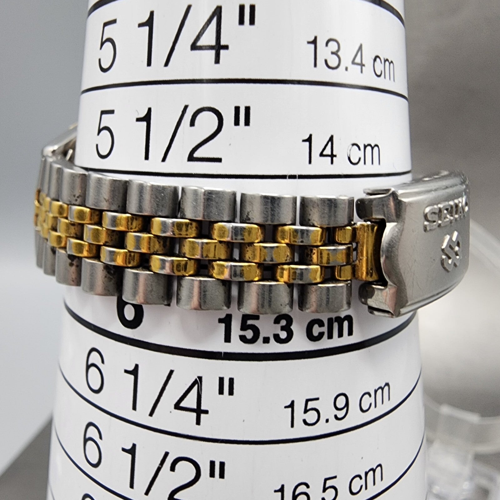 Seiko SQ Watch Women 24mm White Dial Two Tone Daydate 24mm Round New Battery10