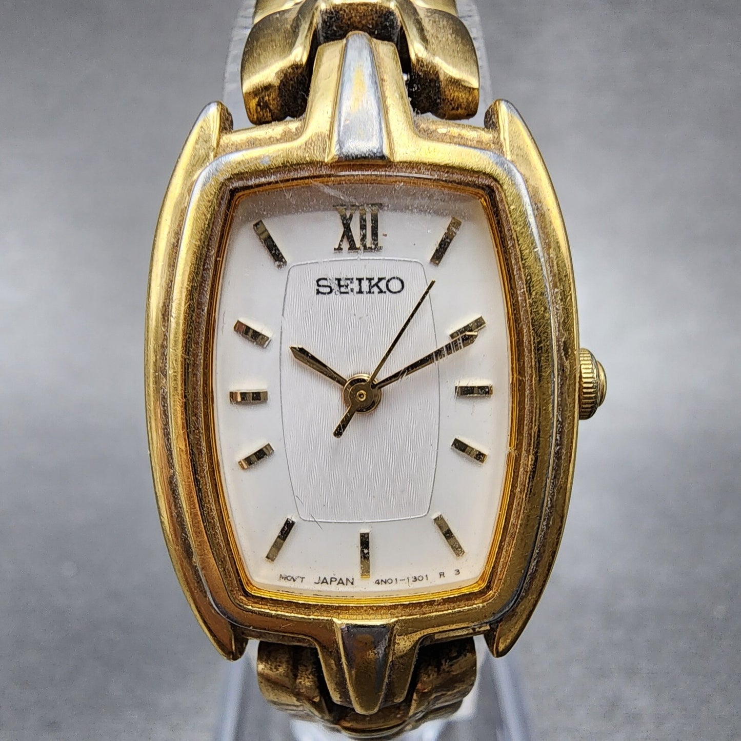 VTG Seiko Watch Women 20mm White Dial Gold Tone Rectangle 4N015100 New Battery1