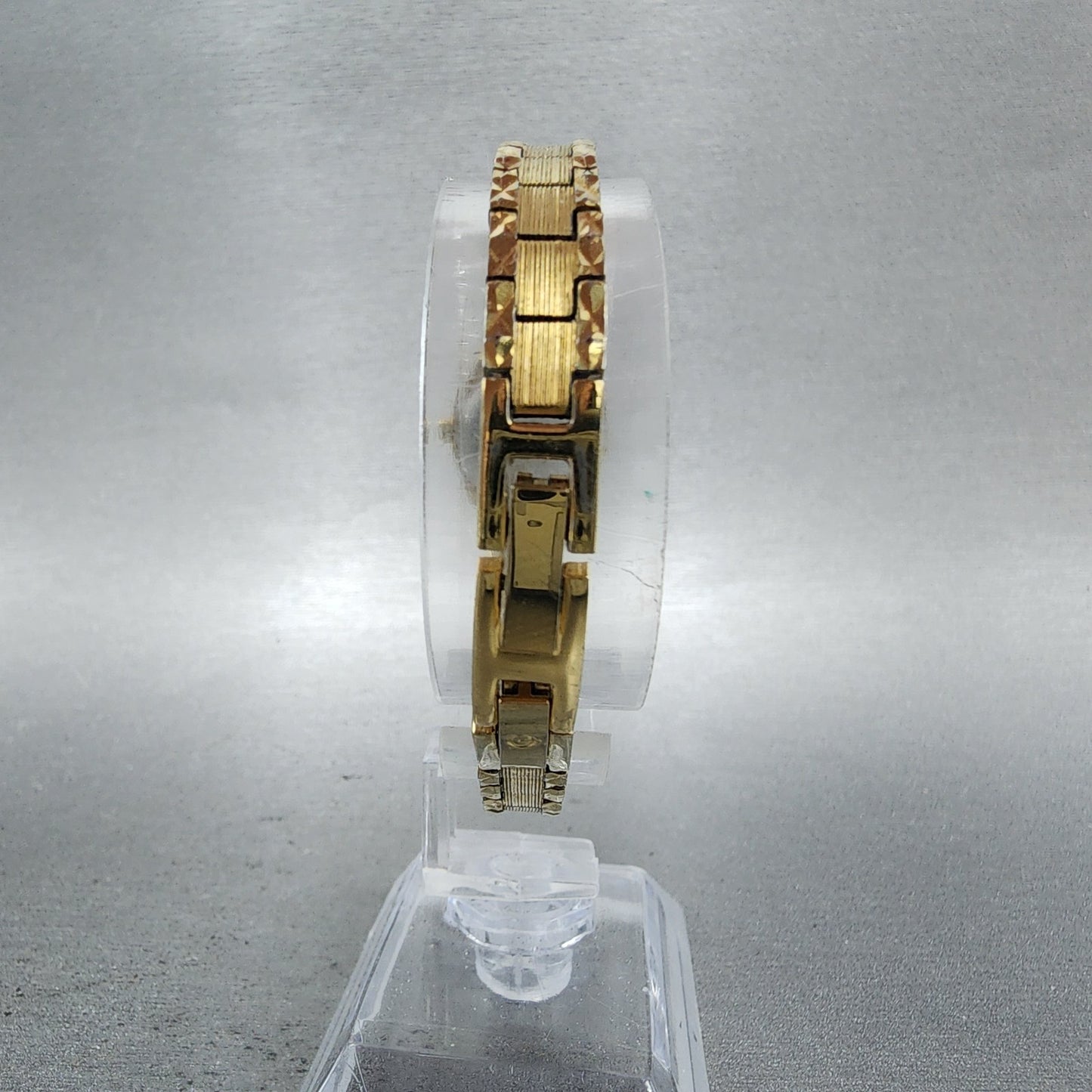 Elgin Watch Women 18mm MOP Dial Gold Tone Oval EG388 New Battery7