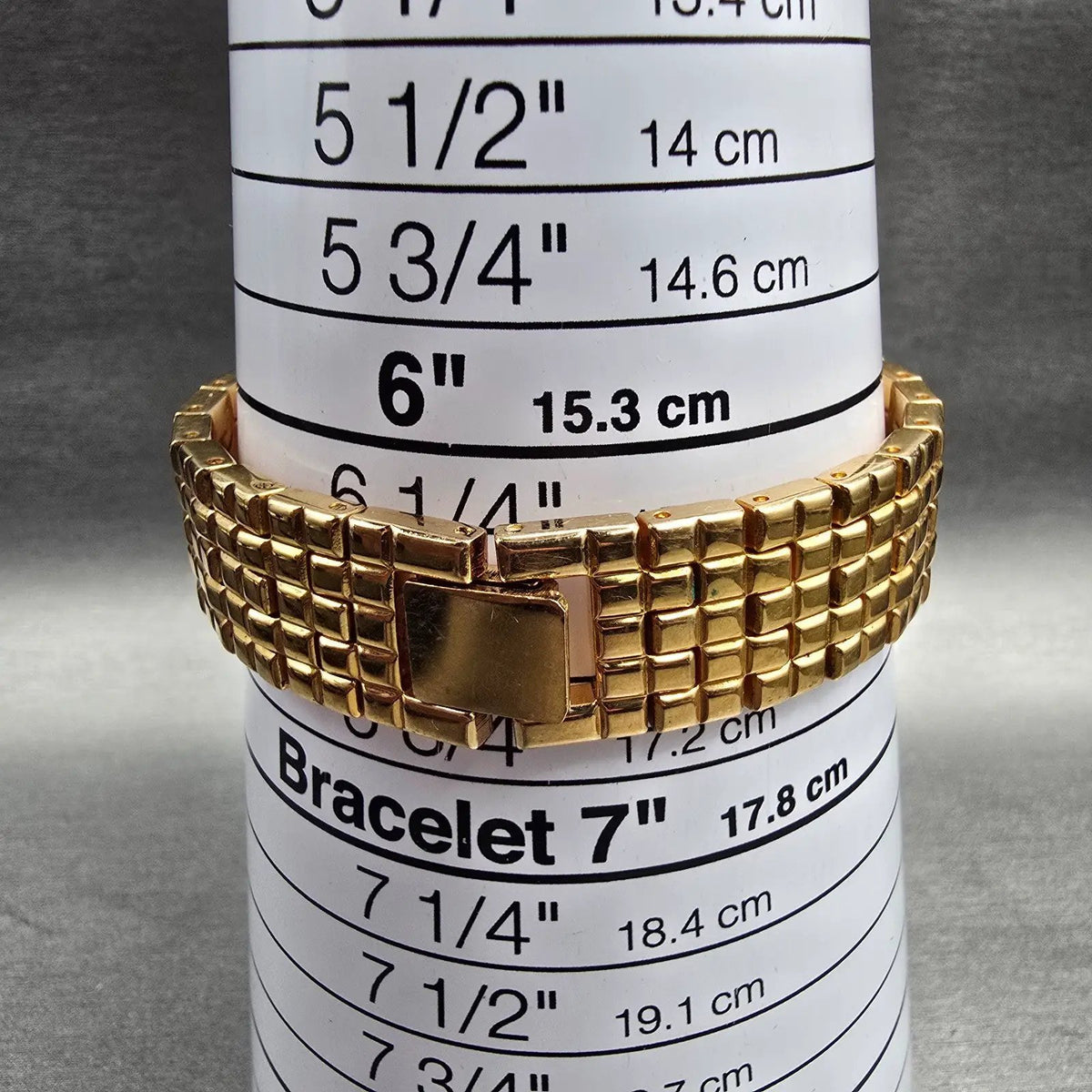 Seiko Pulsar Watch Women 17mm White Dial Gold Tone Gemmed V810-X064 New Battery9