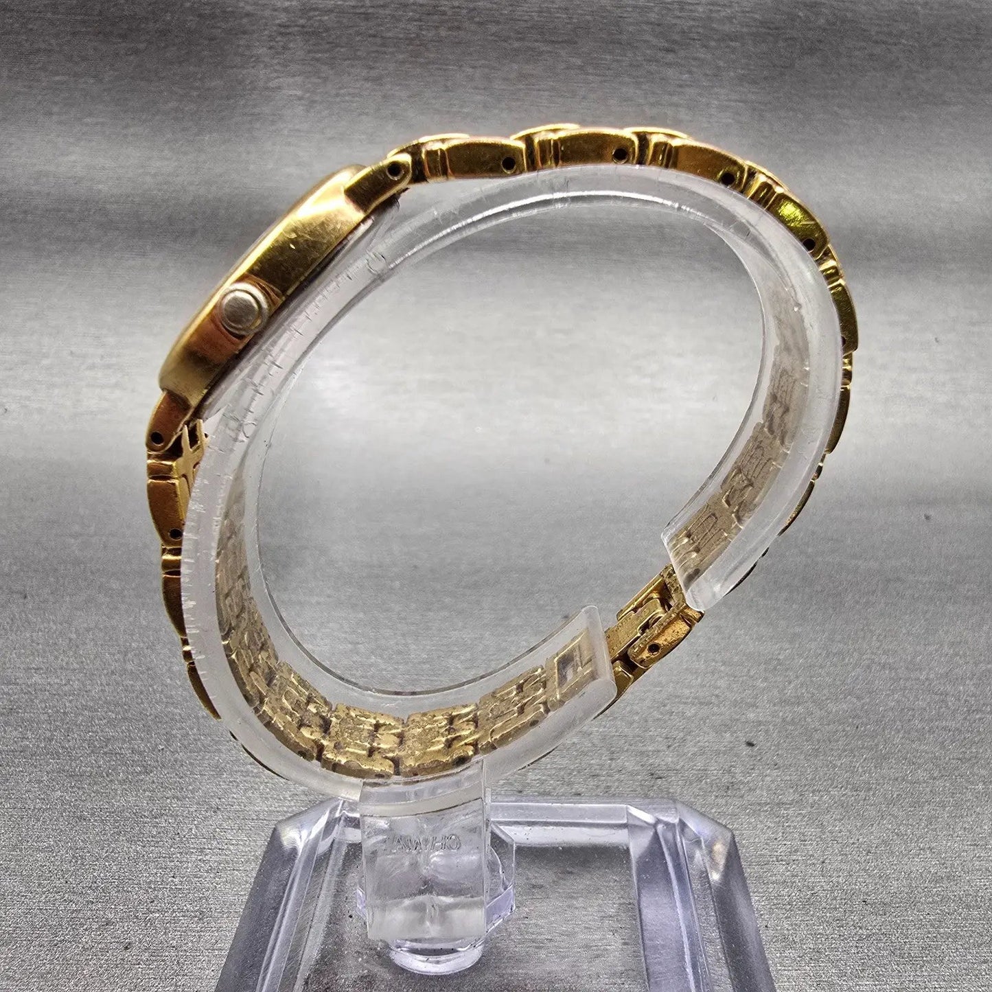 Seiko Watch Women 17mm White Dial Gold Tone Oval V400-1019 New Battery Vintage6