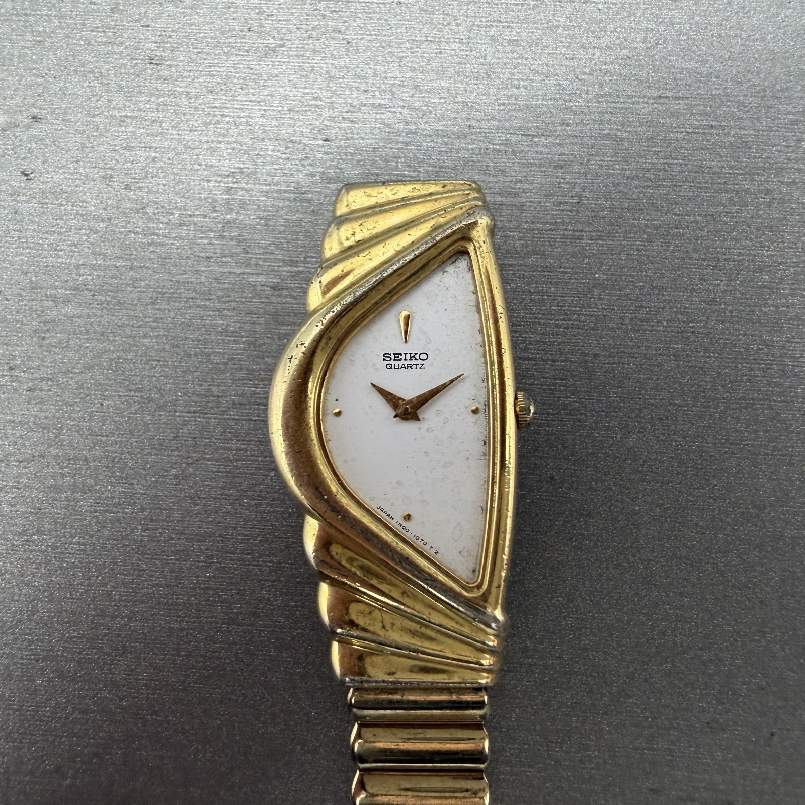 Seiko Half Moon Watch Women 20mm White Dial Gold Tone 1N00-5E09 PARTS0