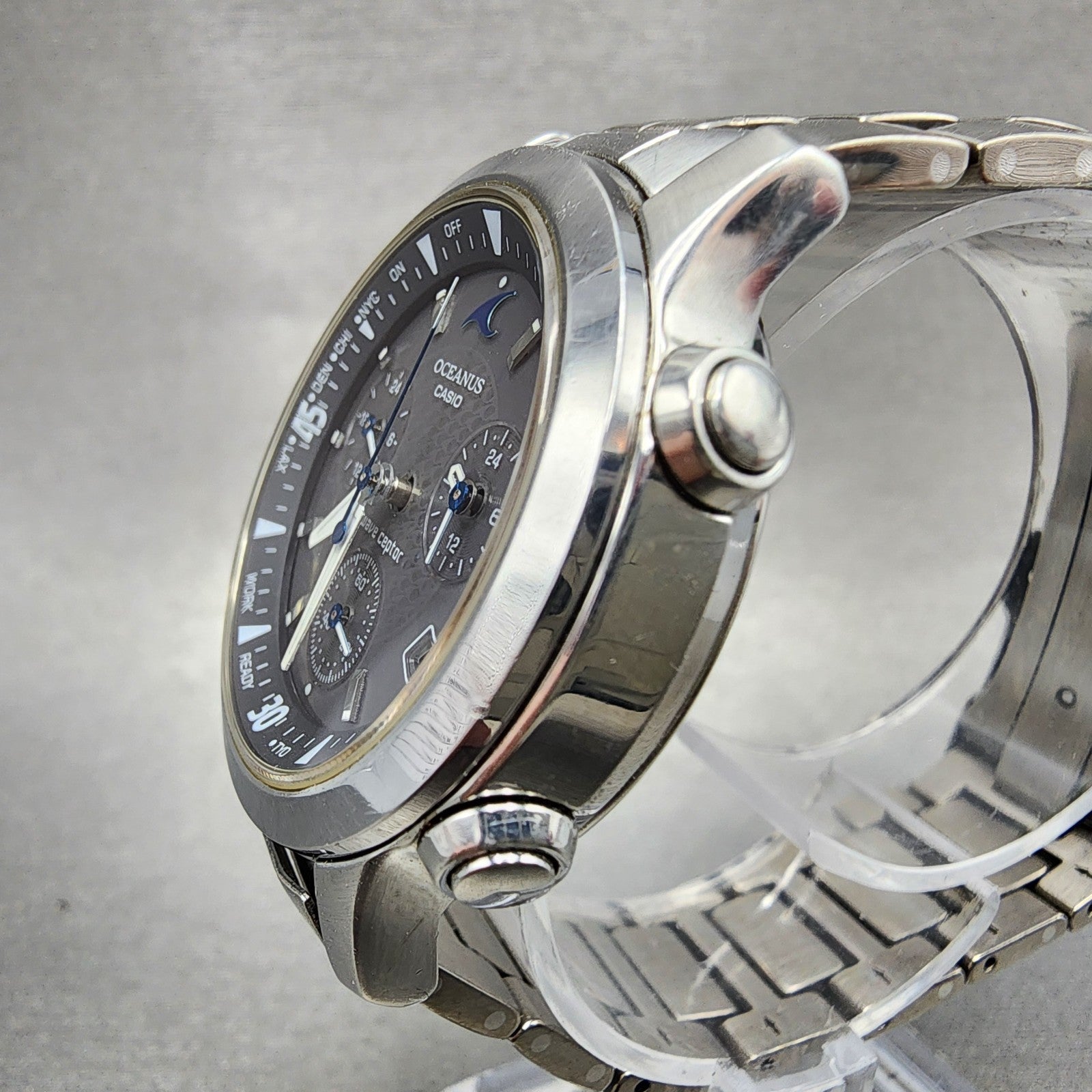 Casio Oceanus OCW10 Watch Men 36mm Black Dial Titanium Chrono Solar Works2