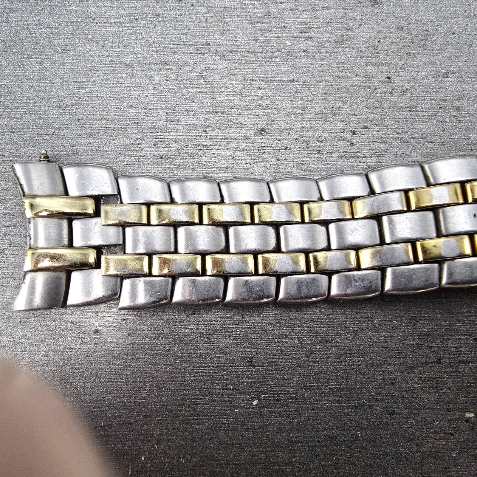 Citizen Bracelet 20mm Stainless Steel Two Tone Tri Folding Clasp VTG READ!!!!!!!1