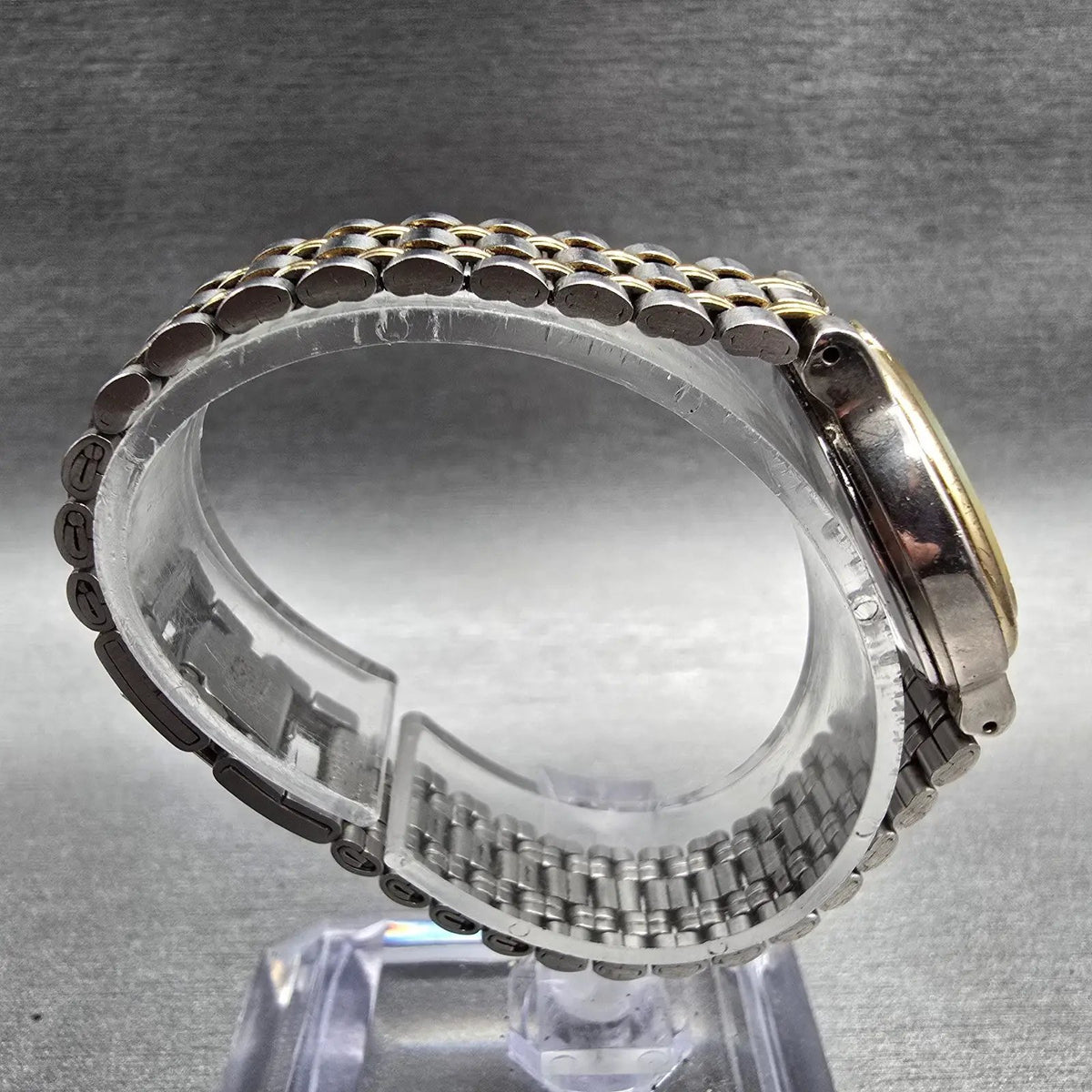 Alba Urban Watch Women 24mm Champagne Dial Two Tone Round V301-6A30 New Battery8