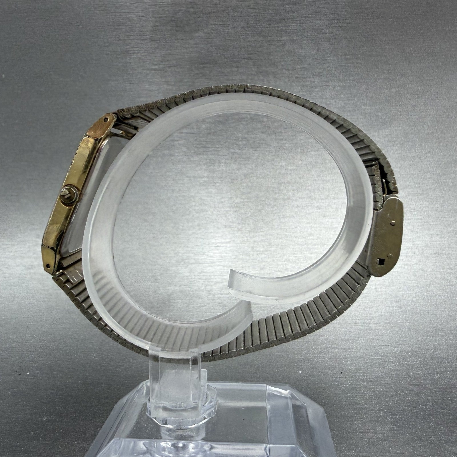 Seiko Tank Watch Men 26mm Champagne Dial Gold Tone Rectangle 6530-5500 New Batt6
