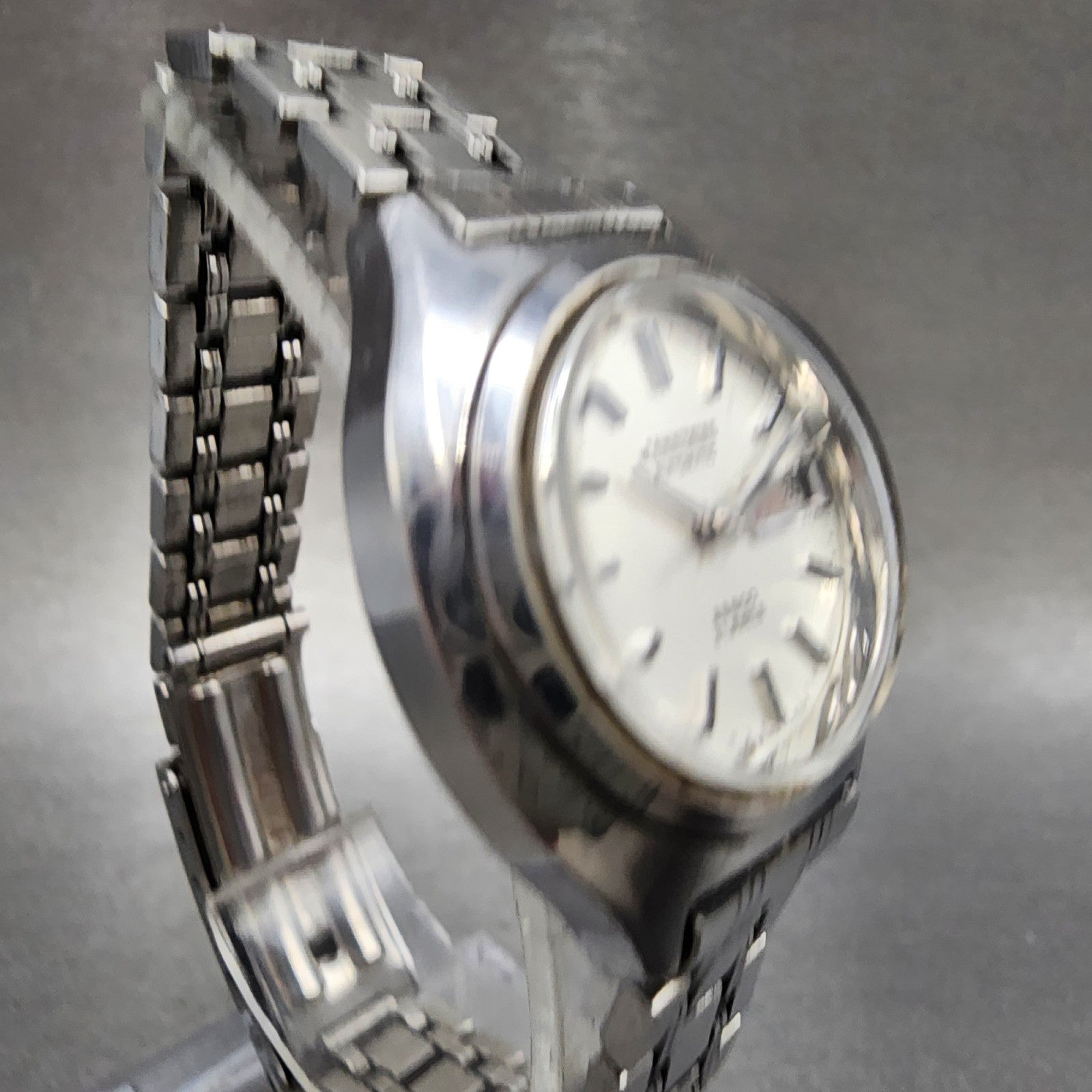 Citizen Automatic Watch Women White Dial Silver Tone Daydate Round Runs 66003