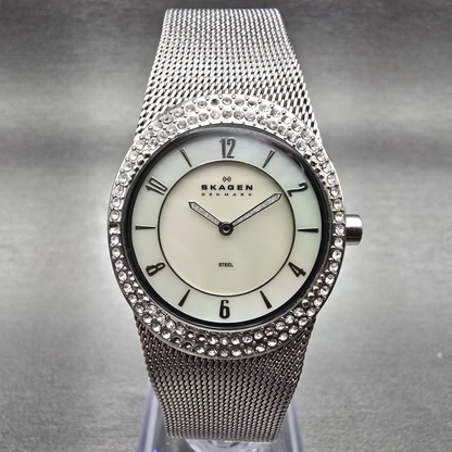 Skagen Watch Women 26mm MOP Dial Silver Tone Gemmed 566XSSS New Battery0