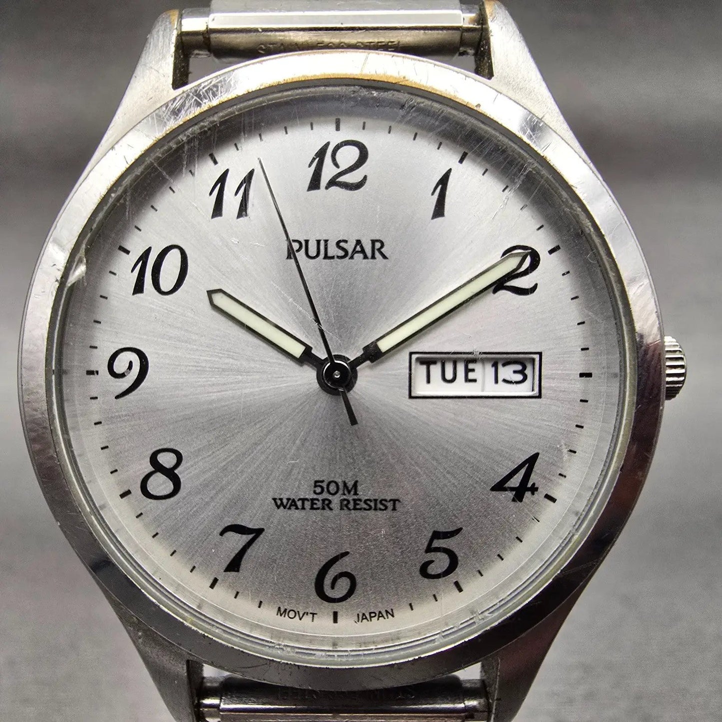 Seiko Pulsar Watch Men 37mm Silver Dial Silver Tone Daydate VX43-X077 New Batt1
