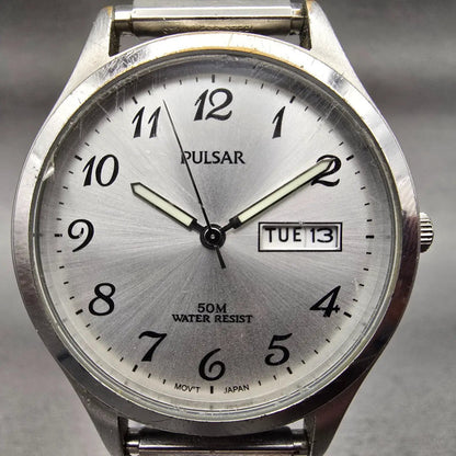 Seiko Pulsar Watch Men 37mm Silver Dial Silver Tone Daydate VX43-X077 New Batt1