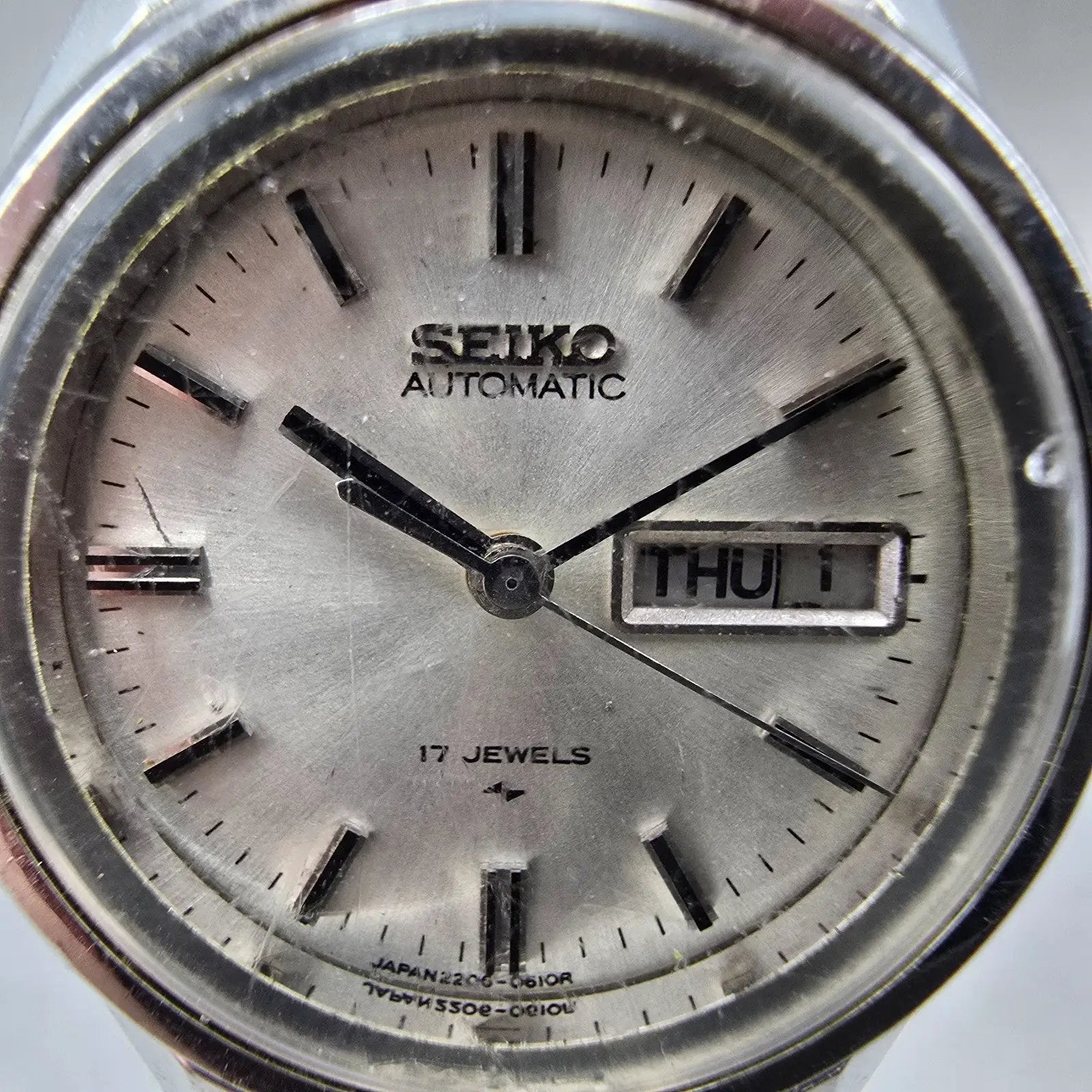 Seiko Automatic Watch Women 27mm Silver Dial Silver Tone Daydate 2206-0470 PARTS2
