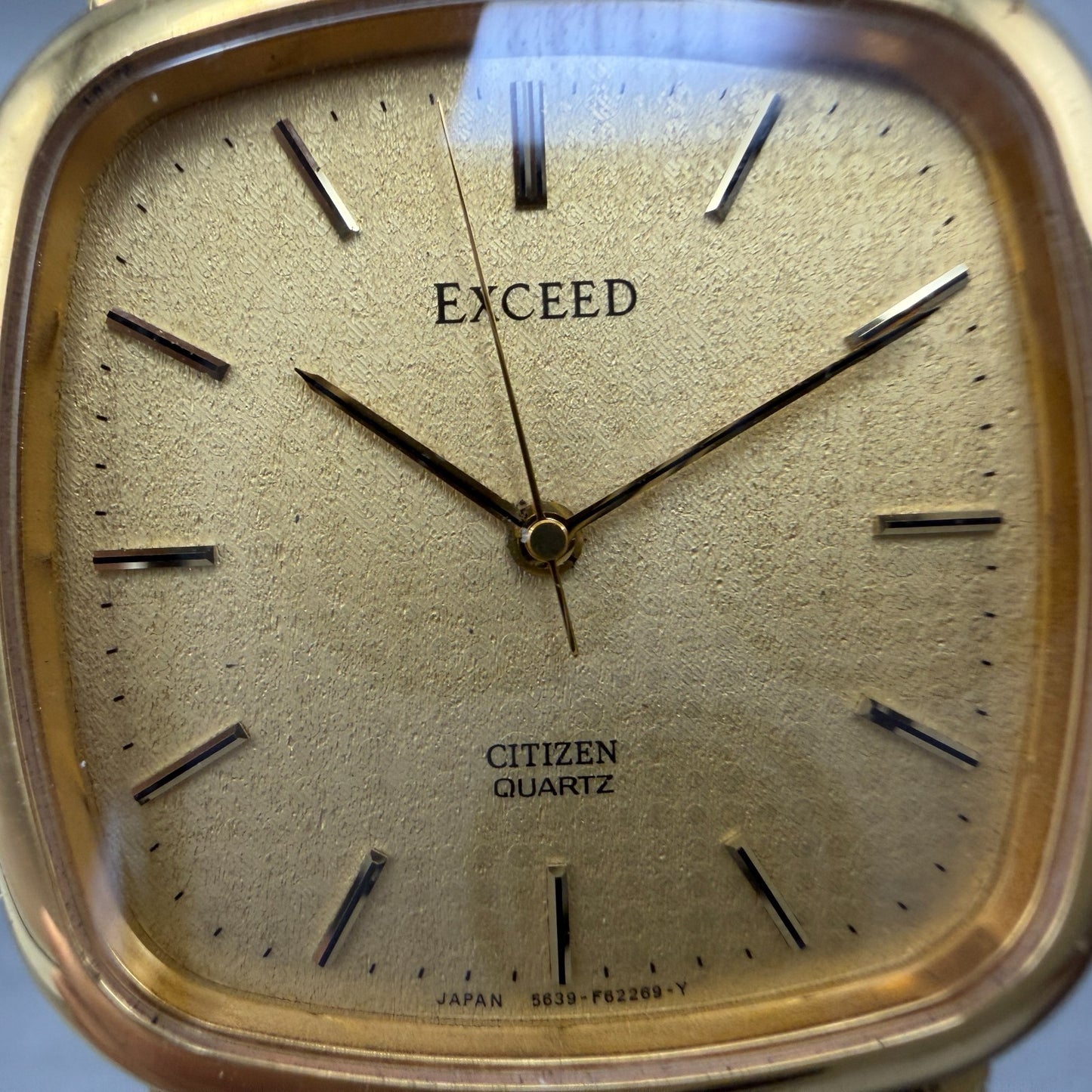 Citizen Exceed Watch Men 30mm Gold Dial Gold Tone Rectangle 5639-F61753 New Batt1