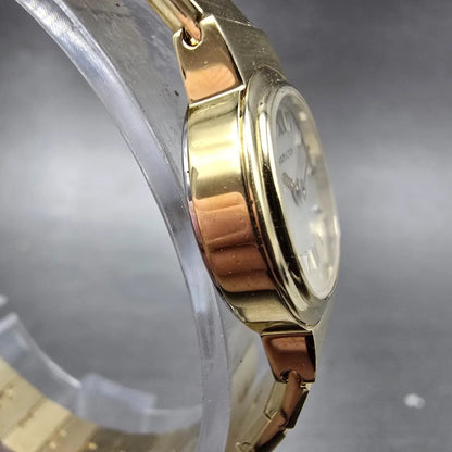 Hamilton Watch Women 19mm Champange Dial Gold Tone Oval New Battery Vintage 86463