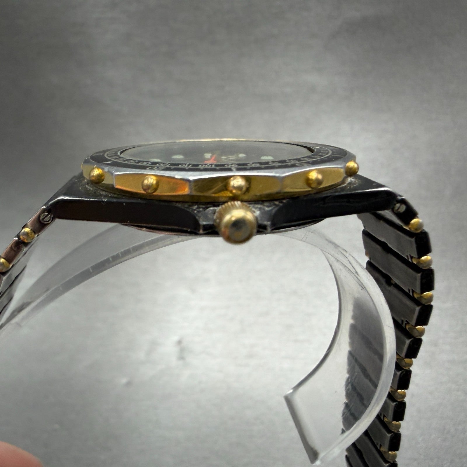 Bulova Marine Star Watch Men 33mm Black Dial Black & Gold Tone Date READ! NewBat3