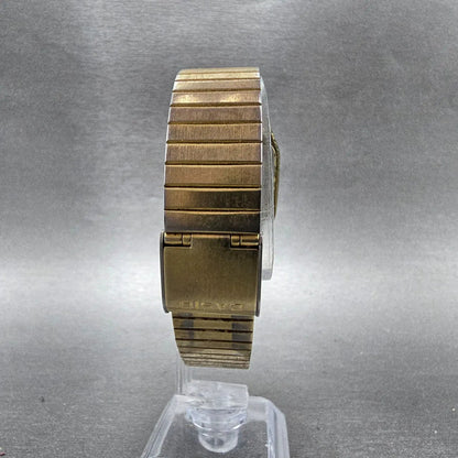 Casio MQ-518 Watch Men 30mm Champagne Dial Gold Tone Rectangle Daydate New BattL7