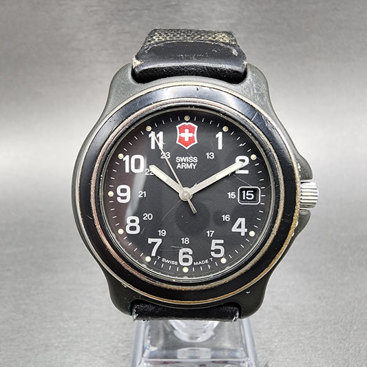 Victorinox Swiss Army Watch Men 39mm Black Dial Black Tone Date Round PARTS0