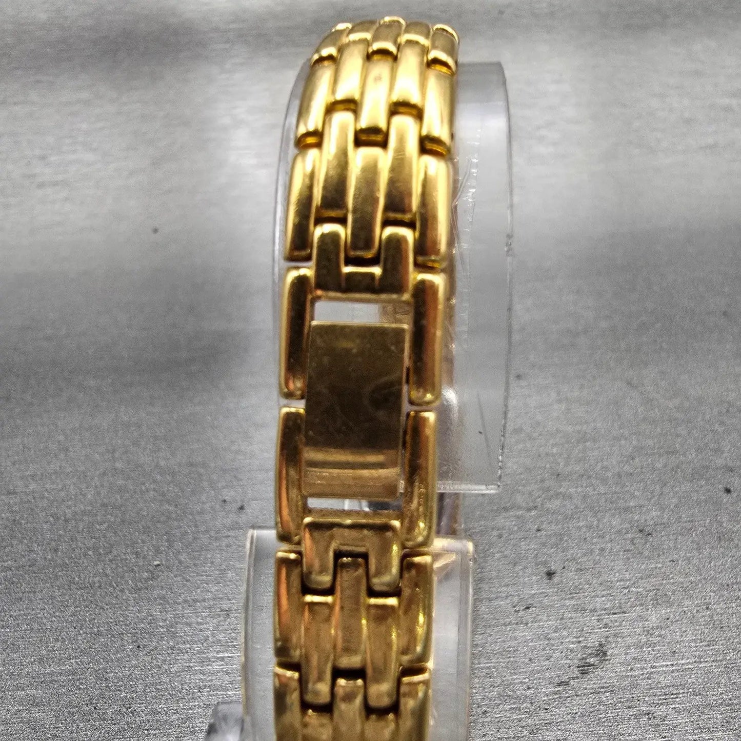 Seiko Watch Women 14mm MOP Dial Gold Tone Gemmed 2E20-7399 New Battery Vintage7