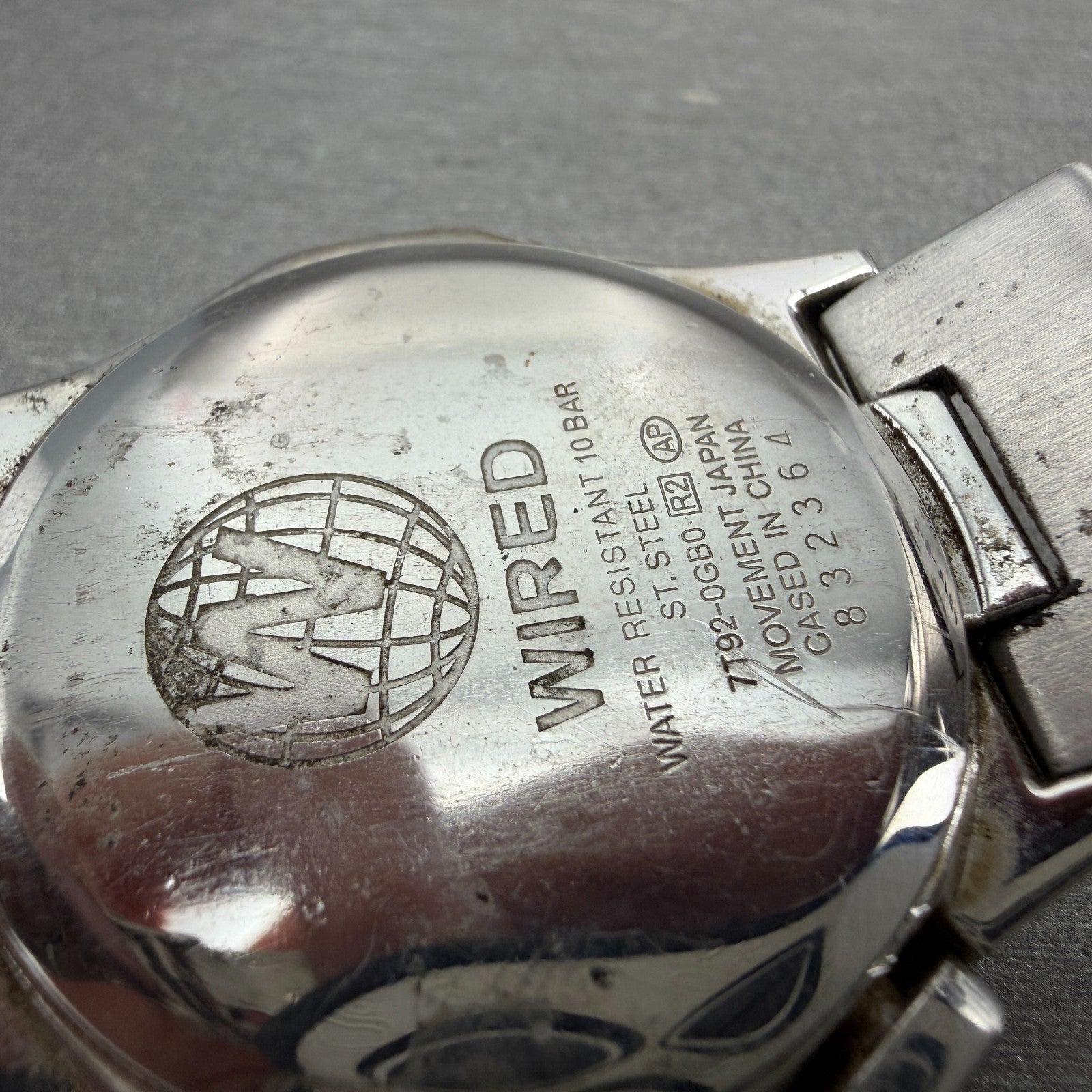 Seiko Wired Chronograph Watch Men 40mm Silver Dial Silver Tone Date BROKEN BAND12