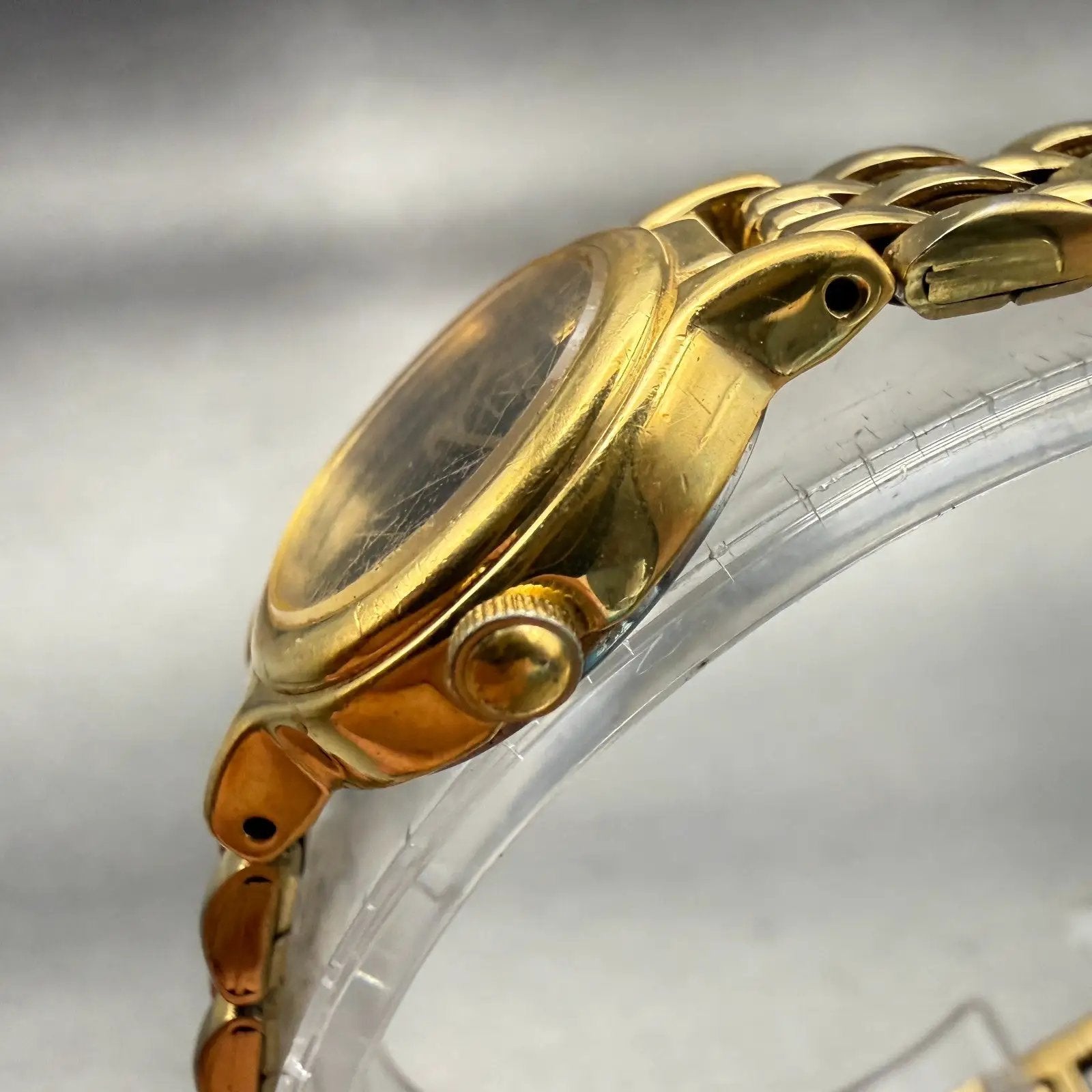Seiko Watch Women 19mm Black Dial Gold Tone Round 1N00-0C49 New Battery Vintage2