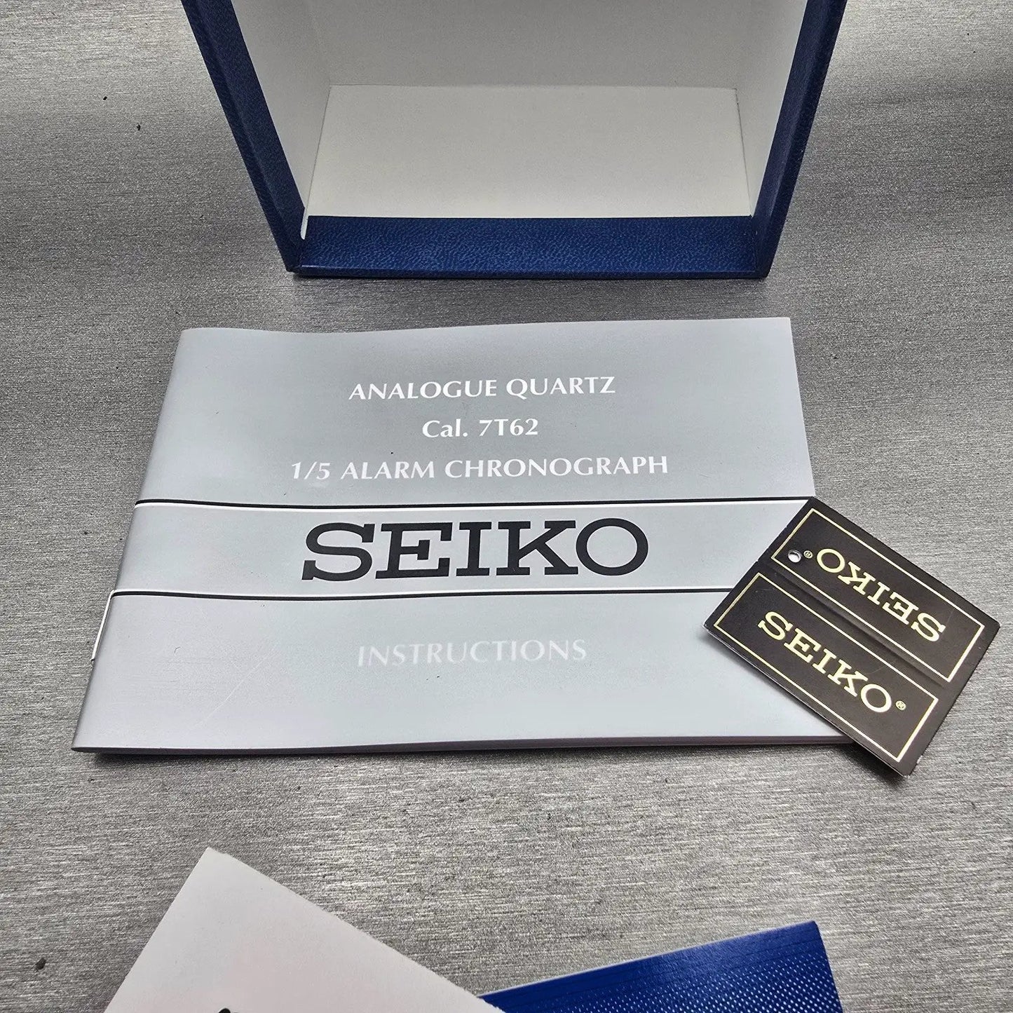 Seiko Flightmaster Chronograph Watch Men 45mm Black Dial Gold 7T62-0JR0 New Batt17