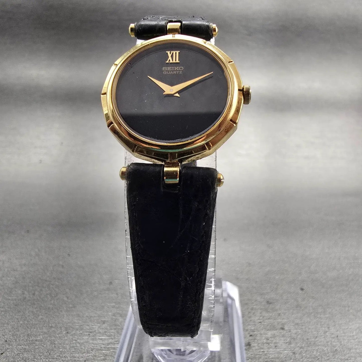 Seiko Watch Women 22mm Black Dial Gold Tone Round 2C20-0050 New Battery Vintage5