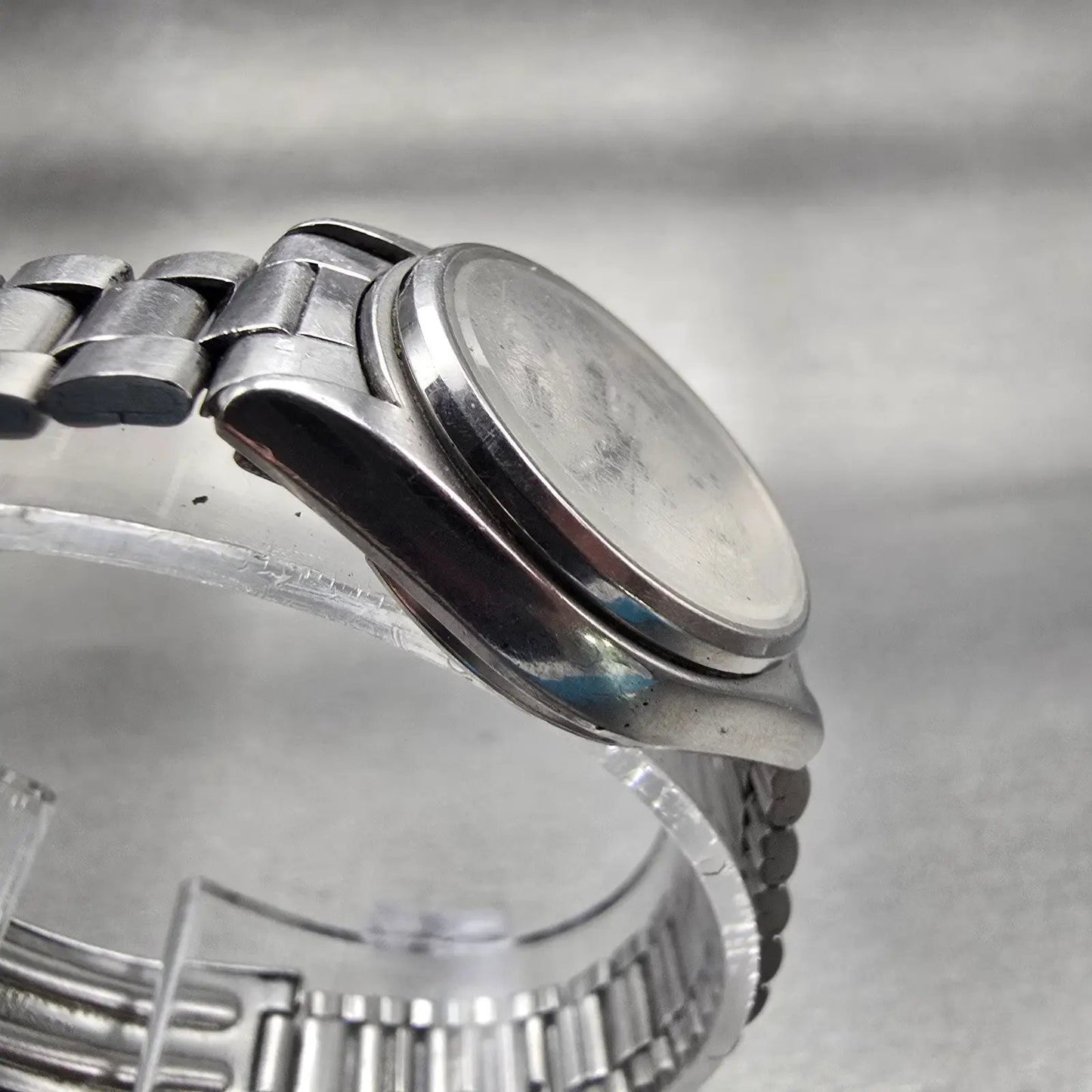 Seiko SQ Watch Women 24mm Silver Dial Silver Tone Daydate 3423-0099 New Battery3