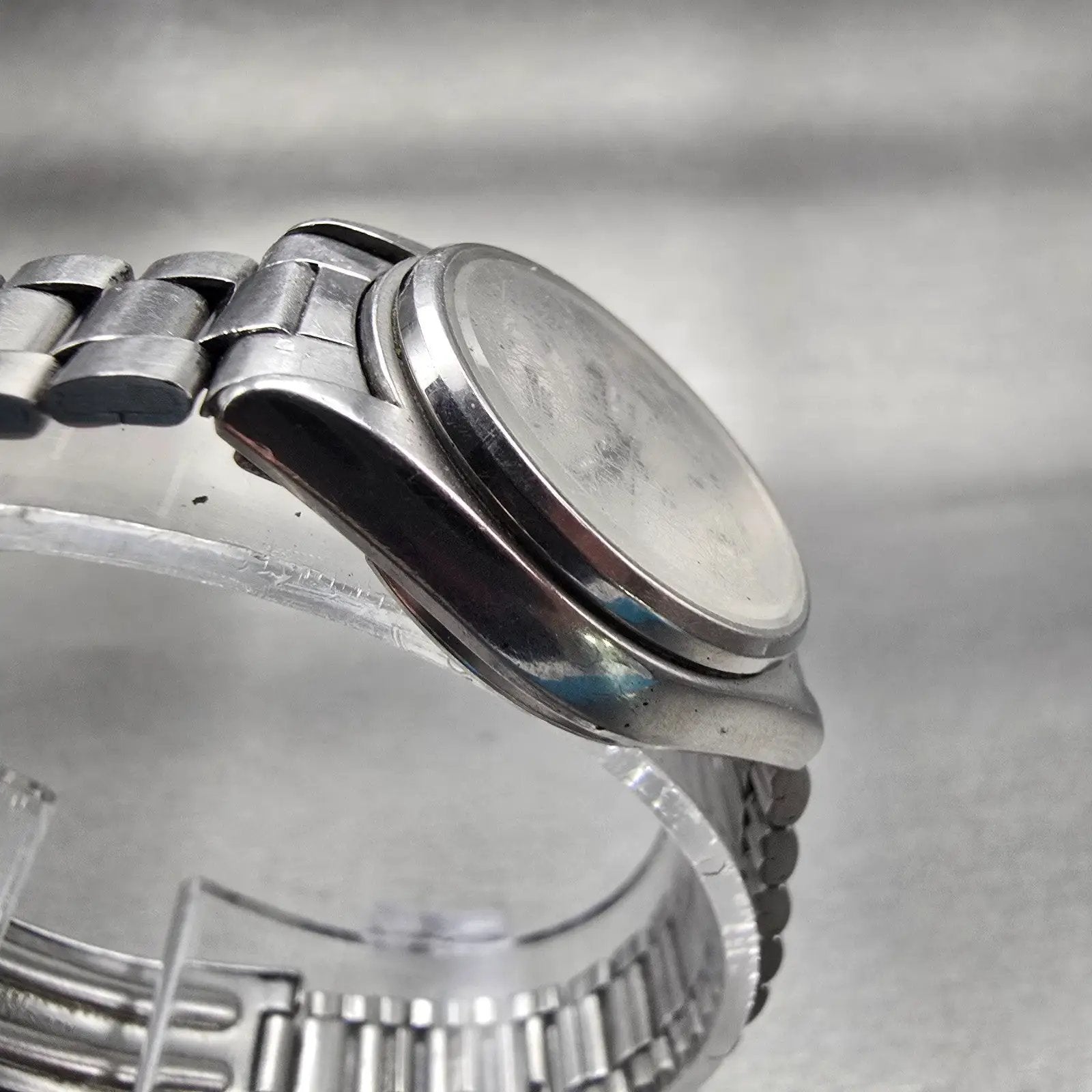 Seiko SQ Watch Women 24mm Silver Dial Silver Tone Daydate 3423-0099 New Battery3