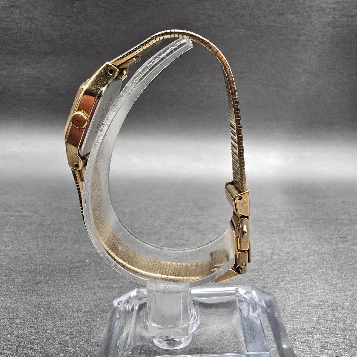 Seiko Watch Women 17mm Champagne Dial Gold Tone Rectangle 2C20-5789 New Battery6