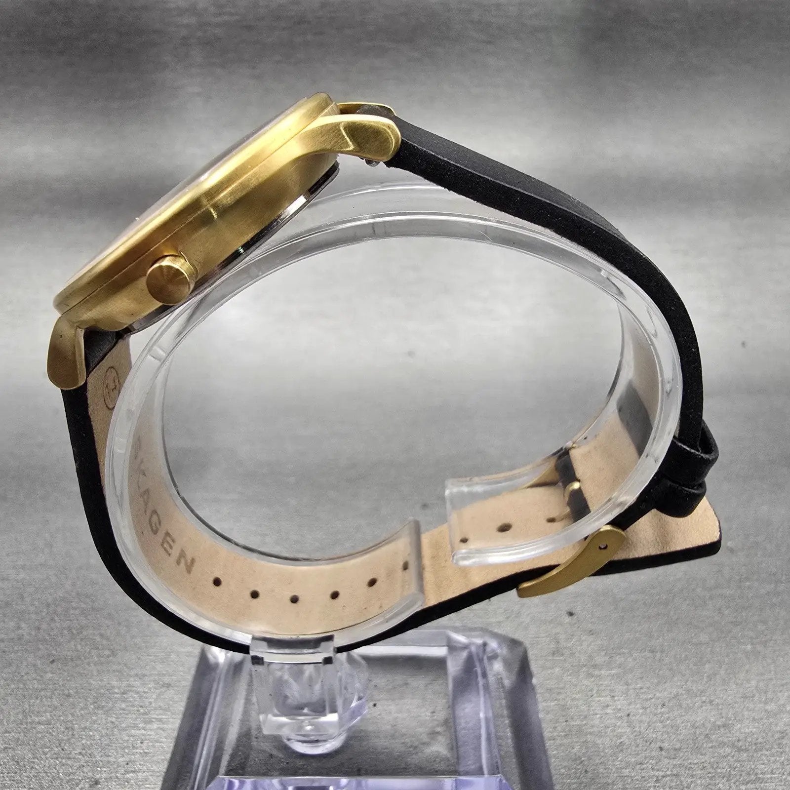 Skagen Anita Watch Women 34mm White Dial Gold Tone Round SKW2659 New Battery6