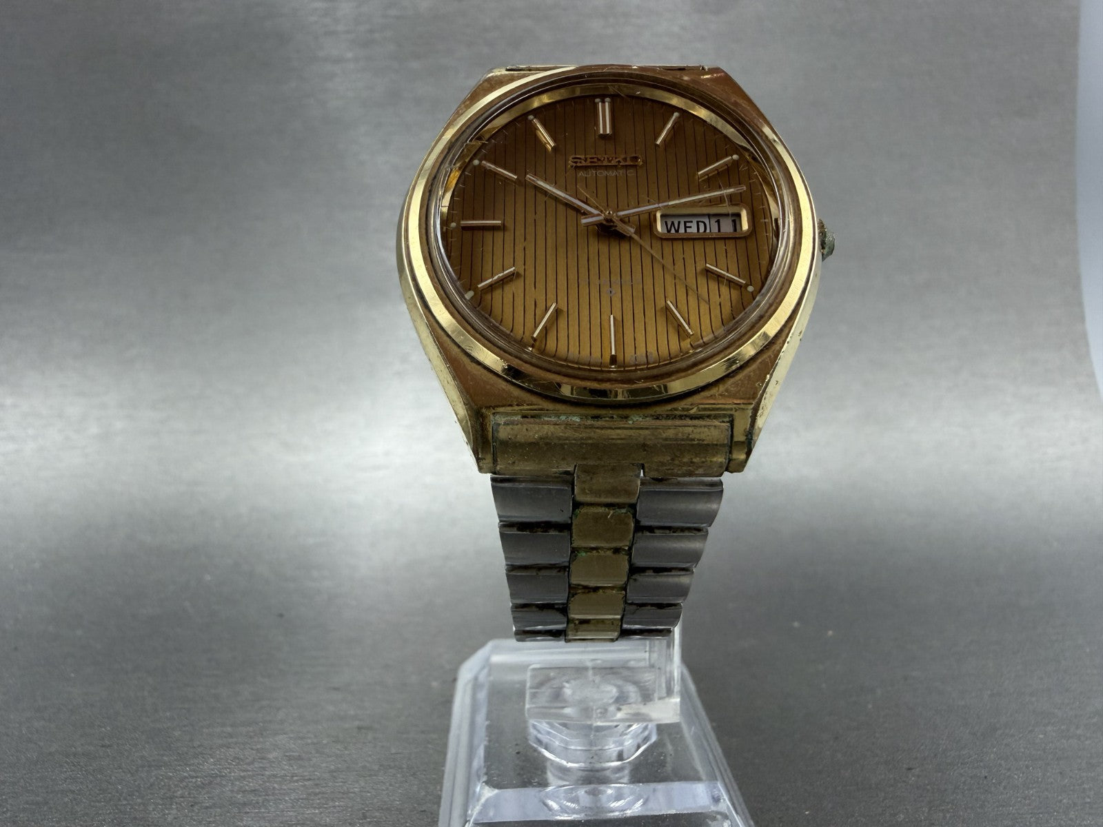Seiko Automatic Watch Men 38mm Champagne Dial Two Tone Daydate 63098009 Runs5