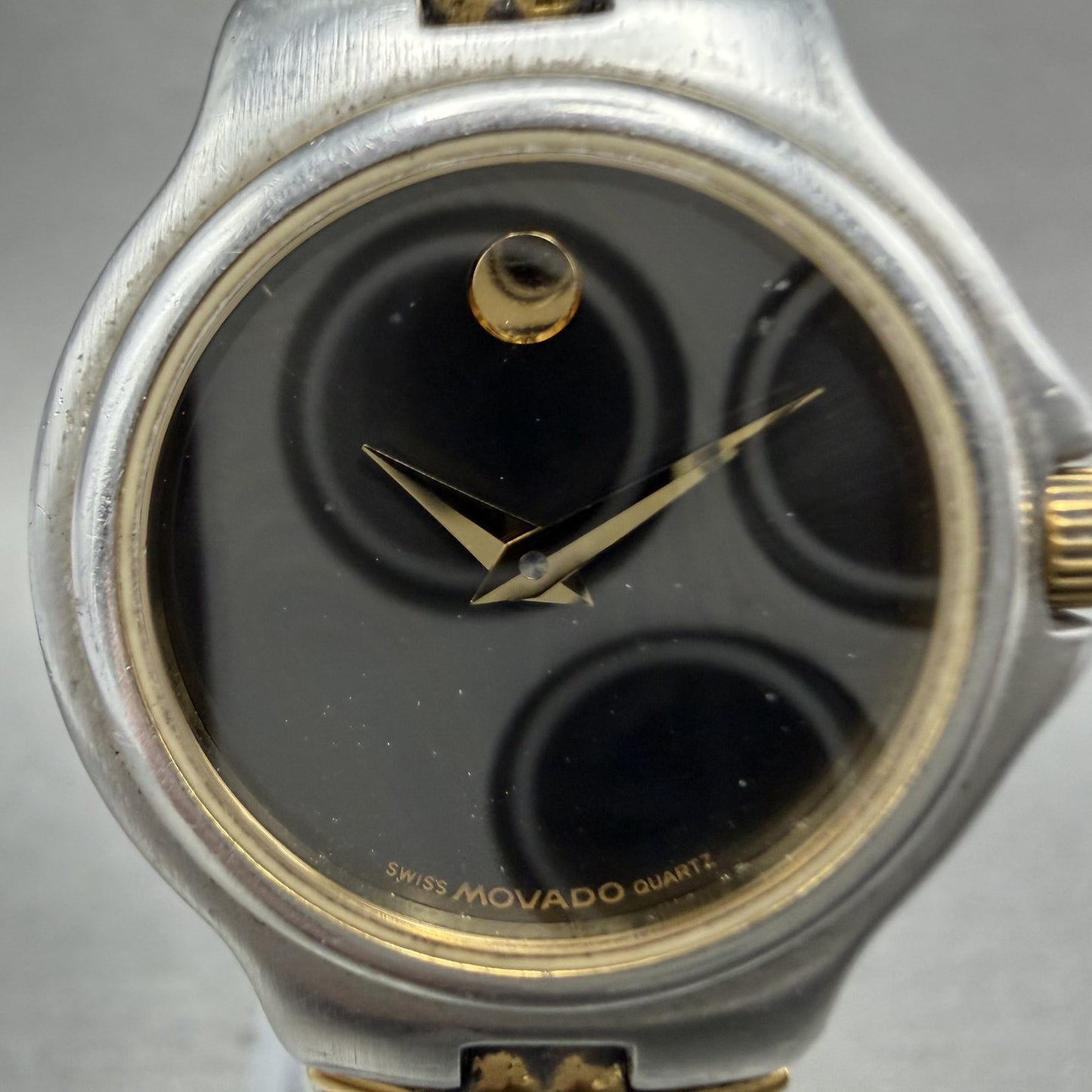 Movado Museum Watch Women 26mm Black Dial Two Tone Round 81.A1.827 New Battery1