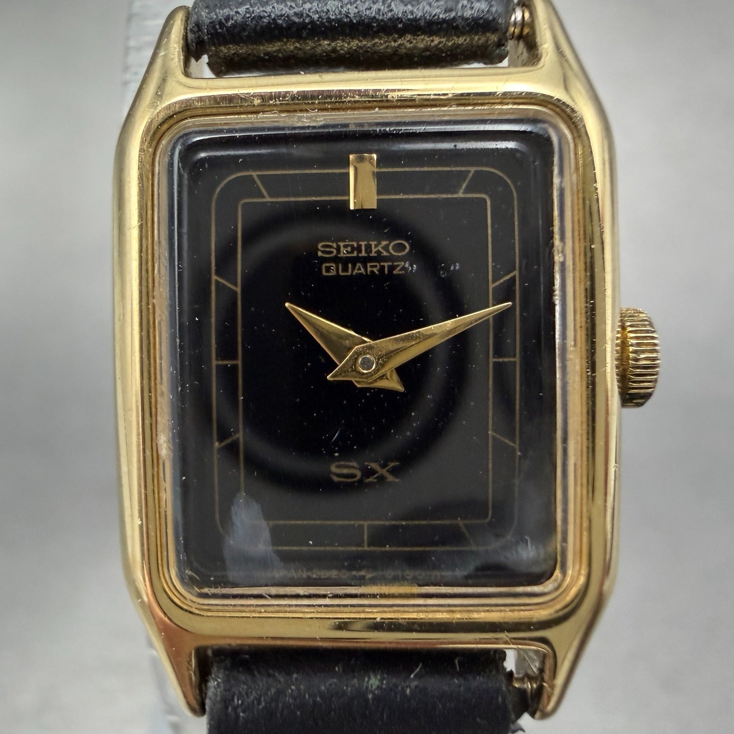 Seiko Watch Women 17mm Black Dial Gold Tone Octagon 2B20-5000 New Battery1