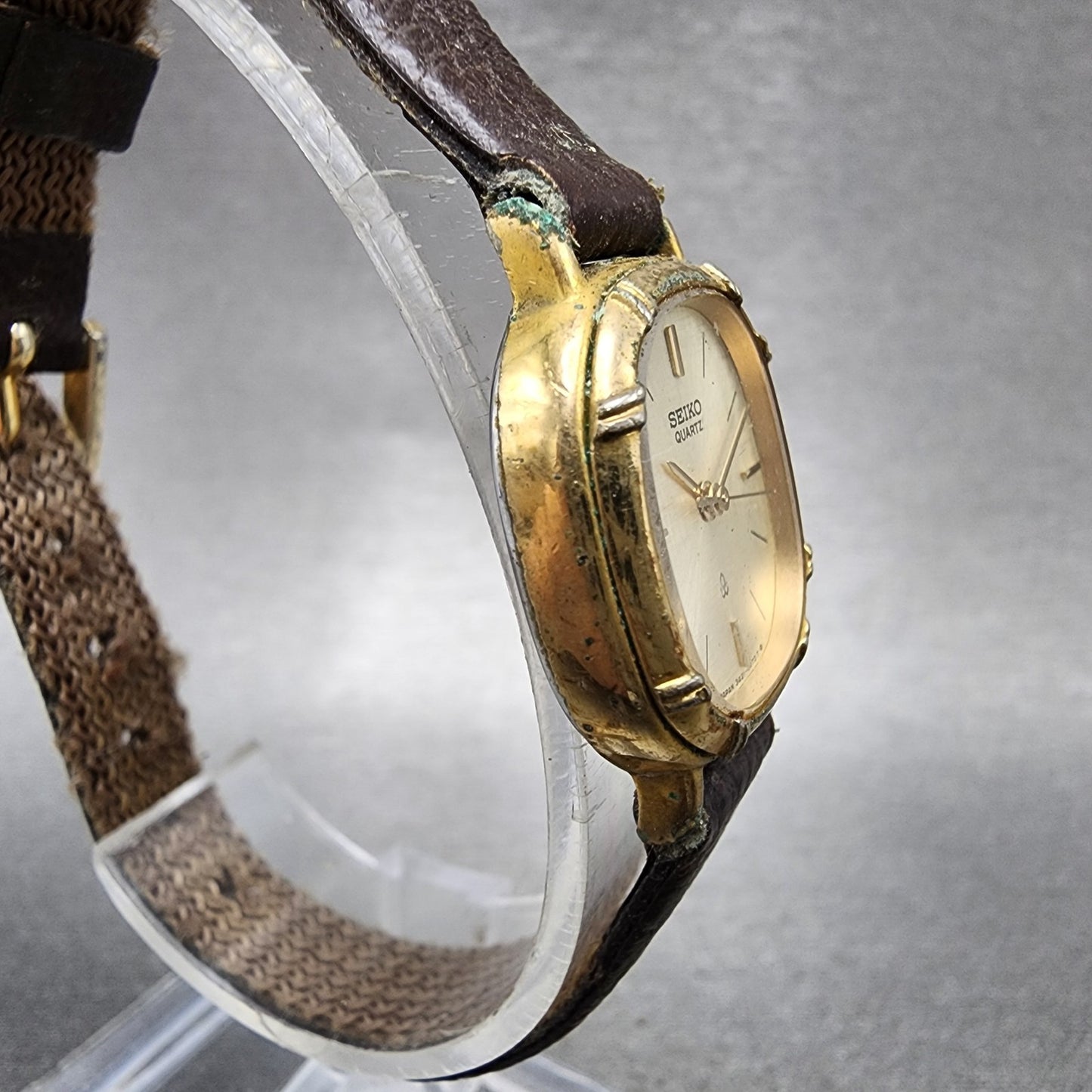 Seiko Watch Women 21mm Champagne Dial Gold Tone Rectangle 34215000 New Battery3