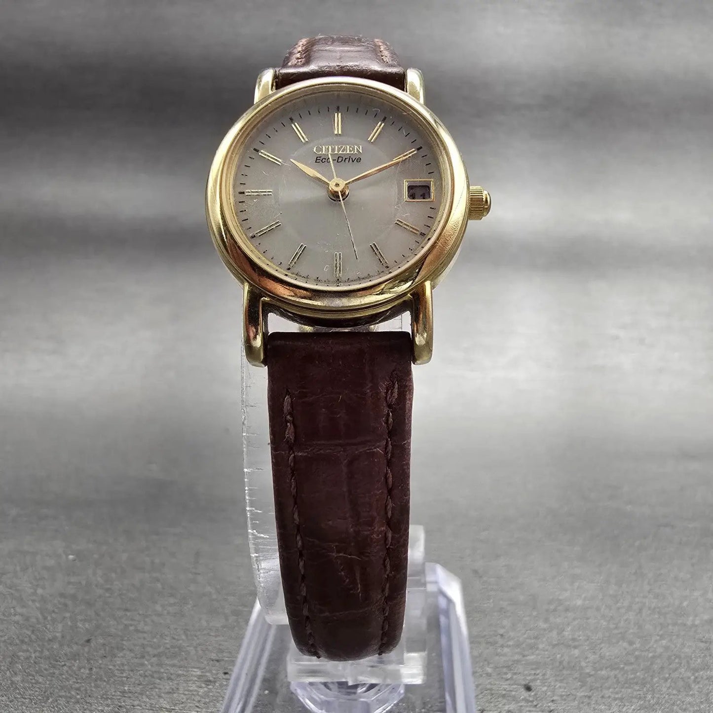 Citizen Eco-Drive Watch Women 23mm Silver Dial Gold Tone Date E011-S049423 Works5