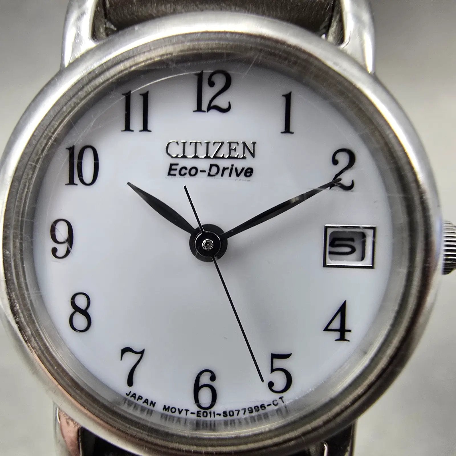 Citizen Eco-Drive Watch Women 23mm White Dial Silver Tone Date E011-S049415 Runs1