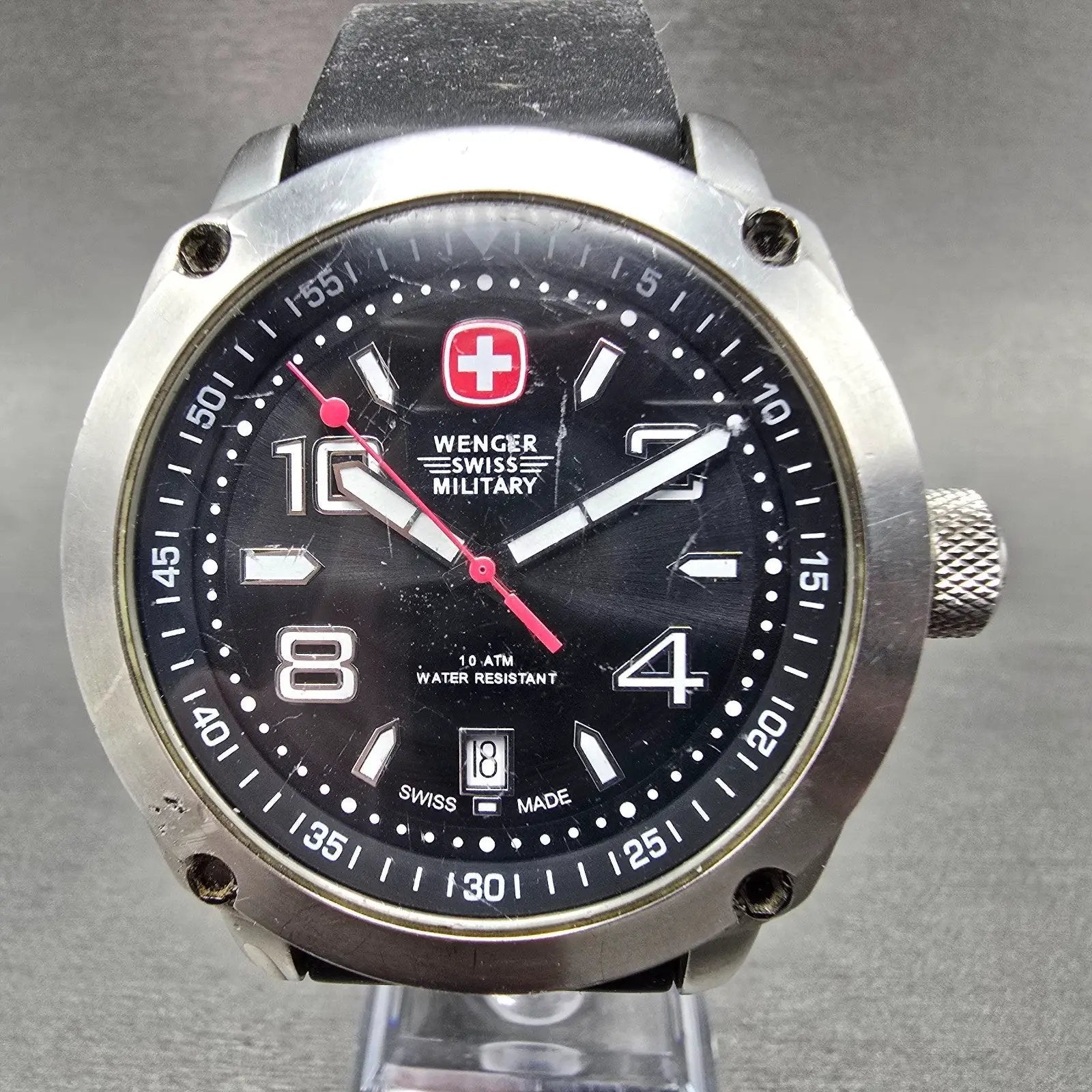 Wenger Swiss Military Watch Men 44mm Black Dial Silver Tone Date 79375 New Batt0
