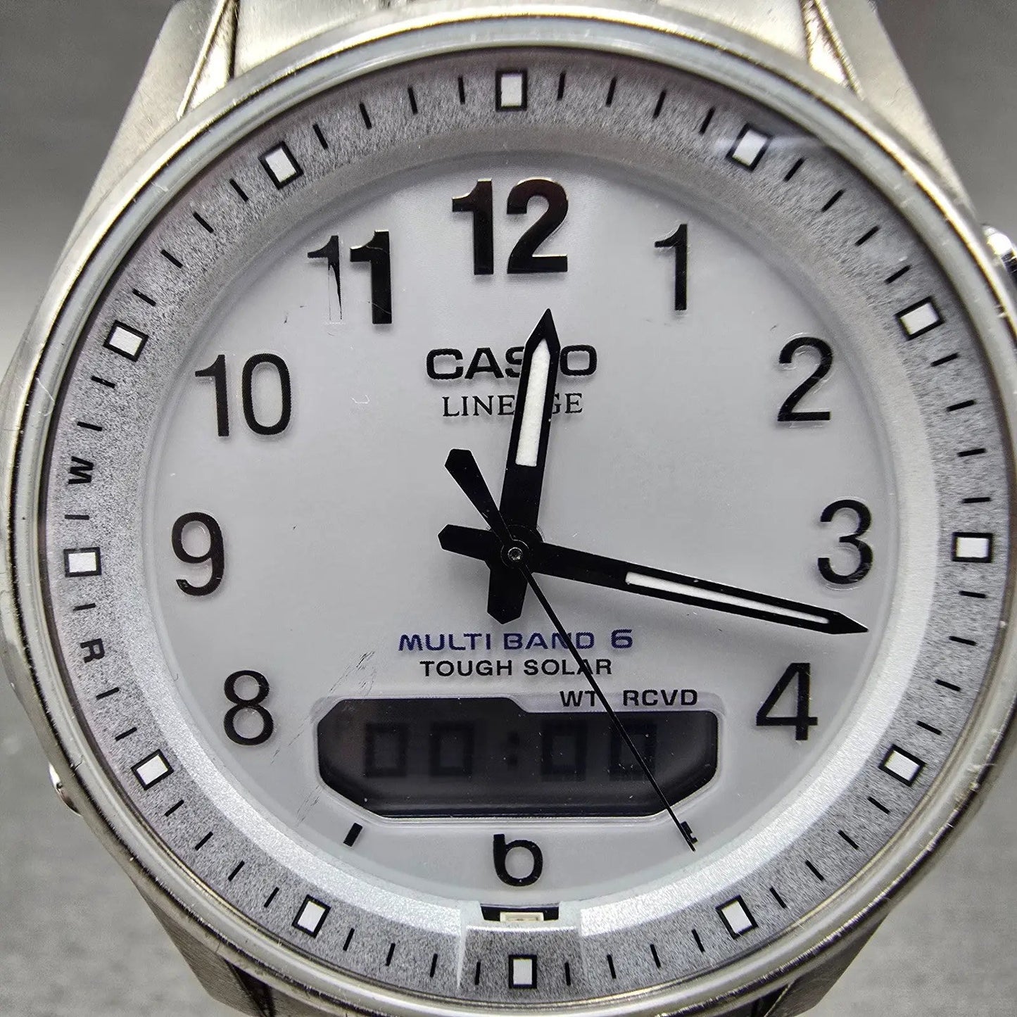 Casio Lineage Watch Men 40mm White Dial Titanium Analog Digital Solar Runs1