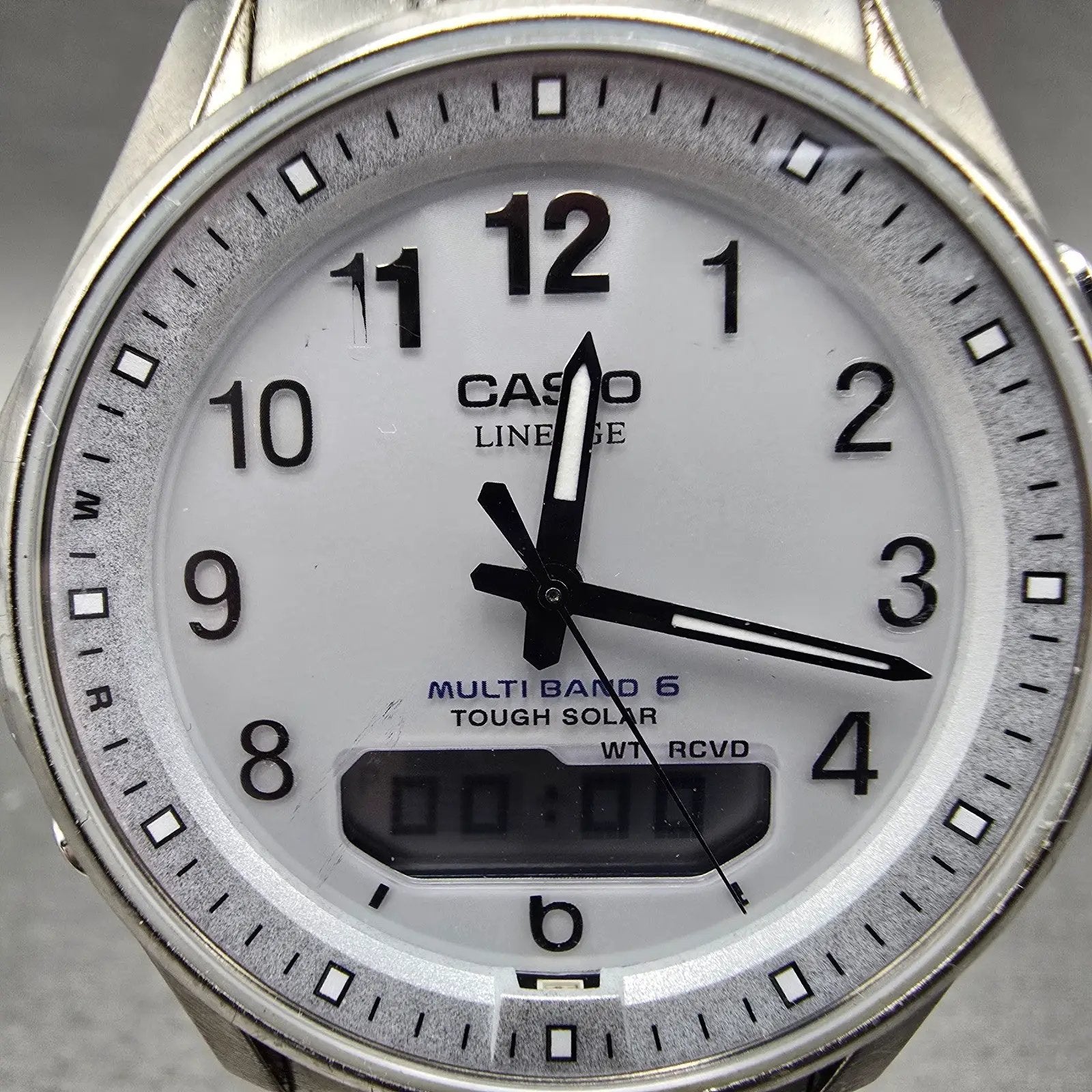 Casio Lineage Watch Men 40mm White Dial Titanium Analog Digital Solar Runs1