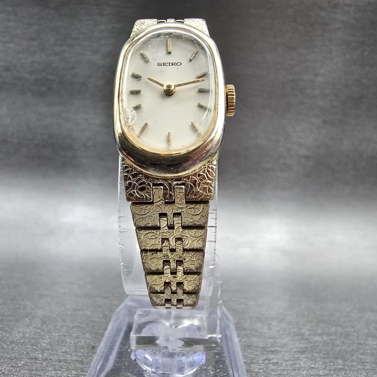 Seiko Watch Women 16mm Ivory Dial Gold Tone Oval 11-8309 Manual Wind Works5